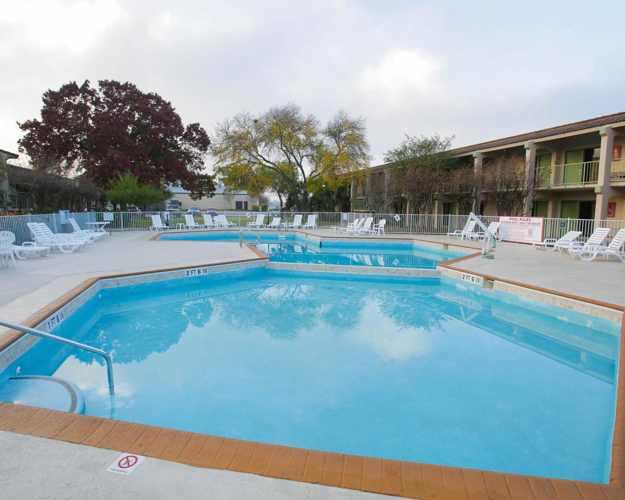 Econo Lodge