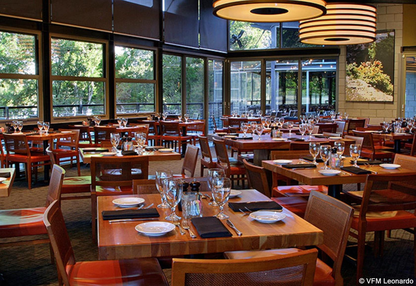 Holiday Inn Express & Suites Austin NW - Arboretum Area