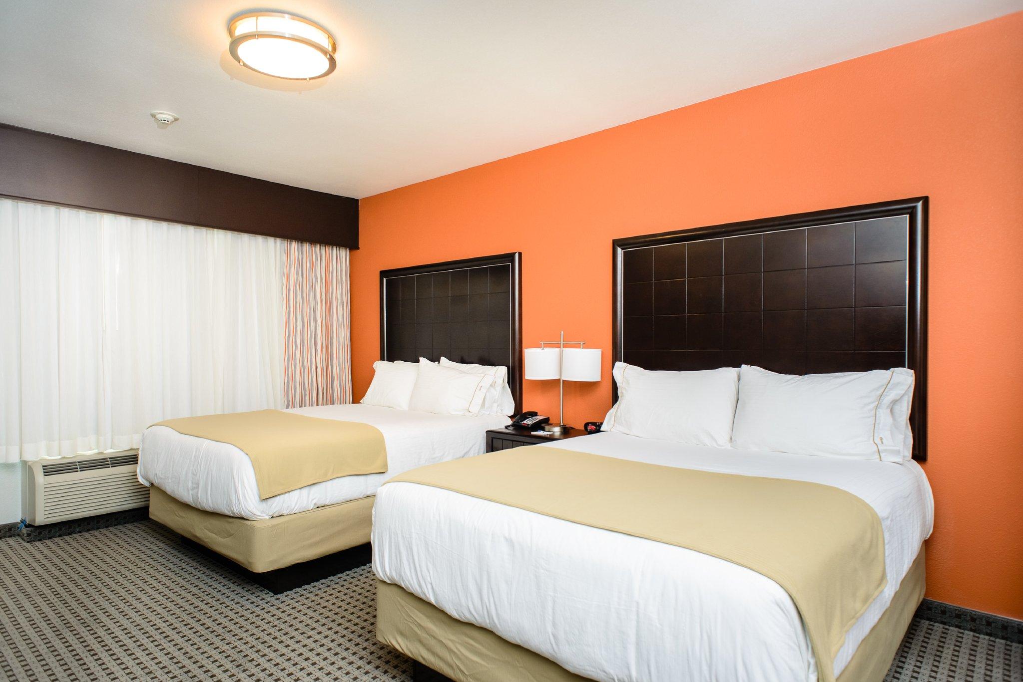 Holiday Inn Express & Suites Austin NW - Arboretum Area