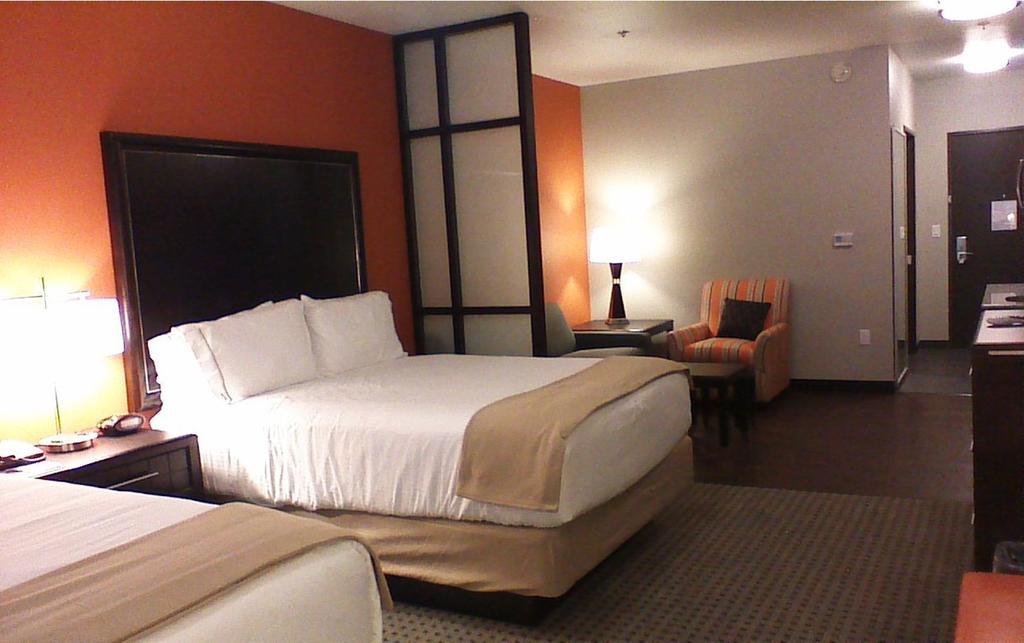 Holiday Inn Express & Suites Austin NW - Arboretum Area