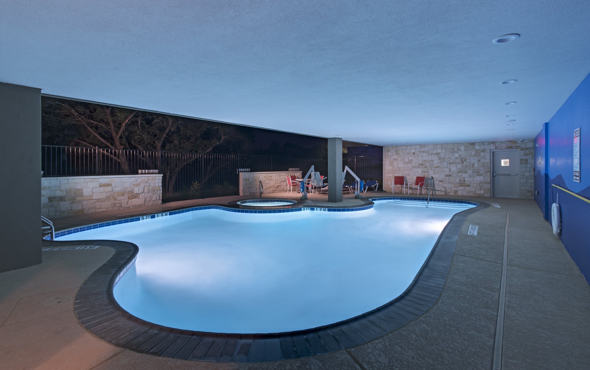 Holiday Inn Express & Suites Austin NW - Four Points
