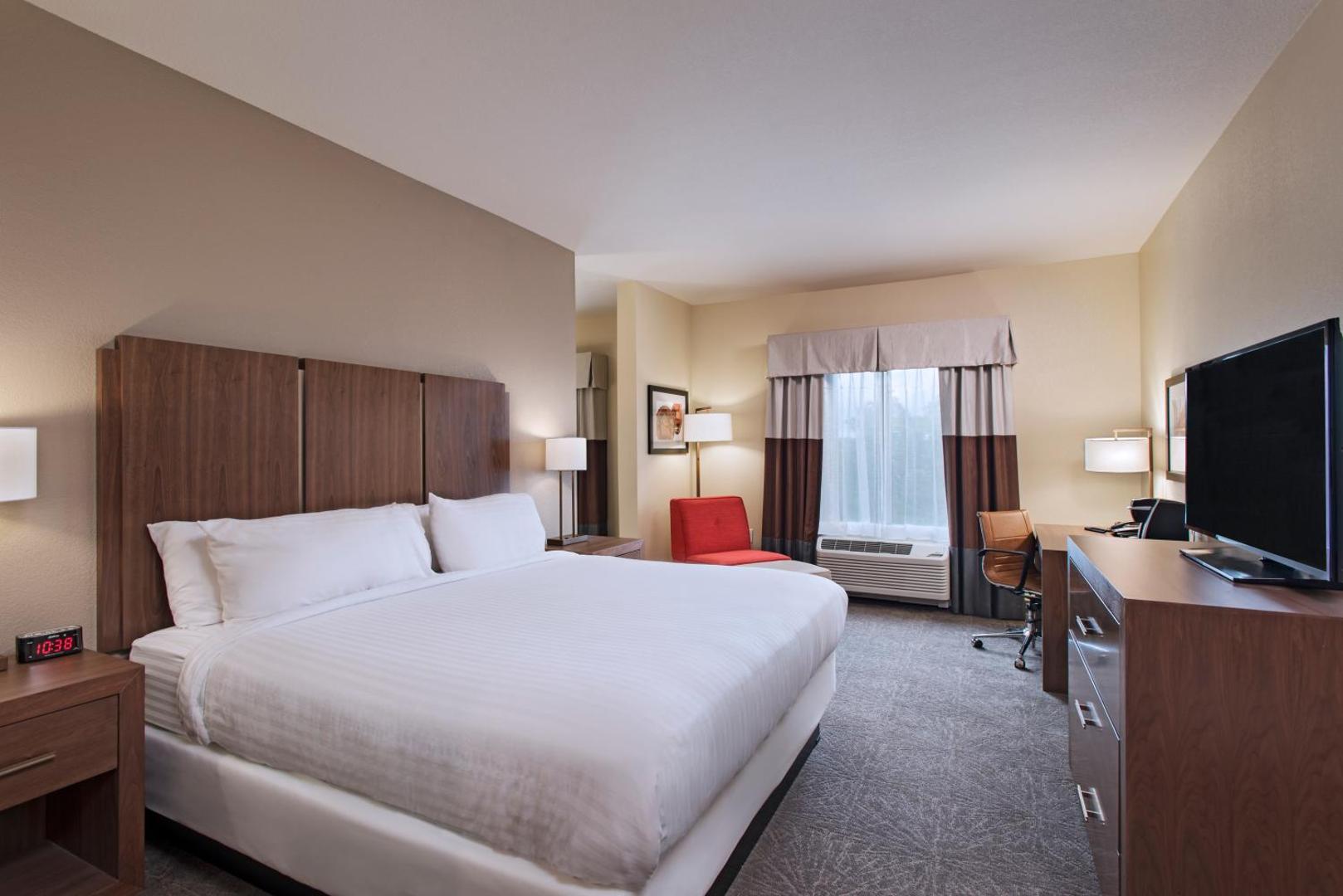 Holiday Inn Express & Suites Austin NW - Four Points