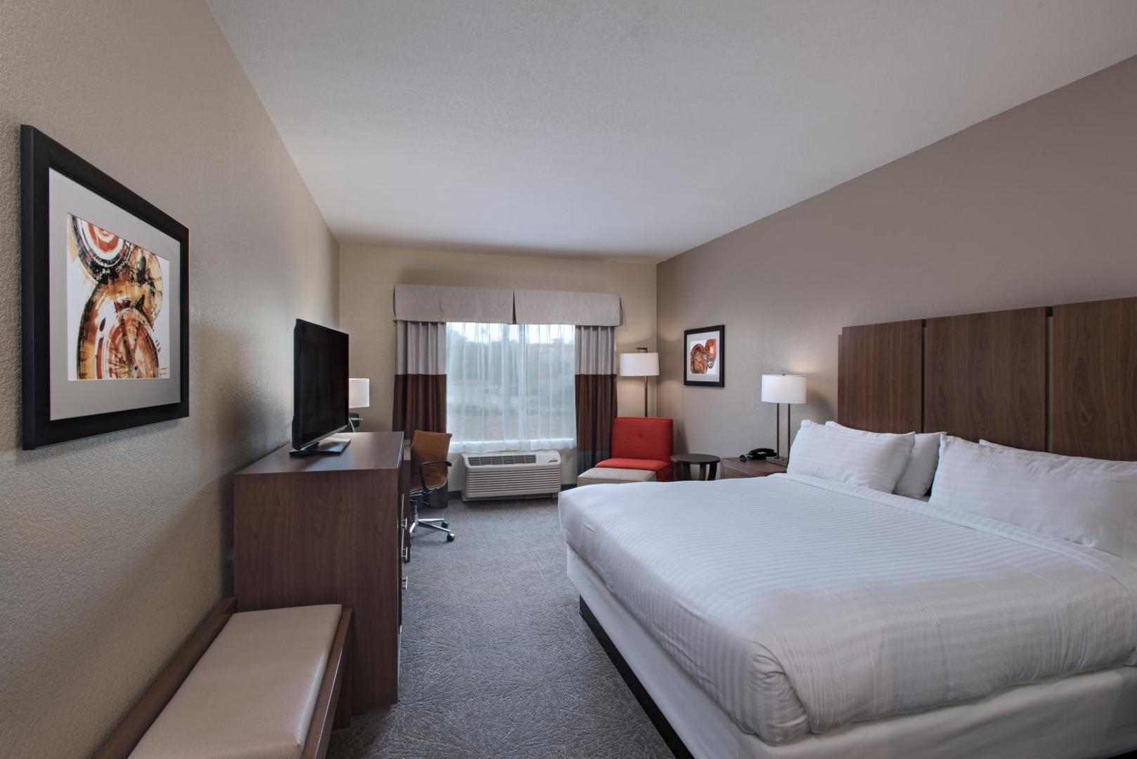 Holiday Inn Express & Suites Austin NW - Four Points
