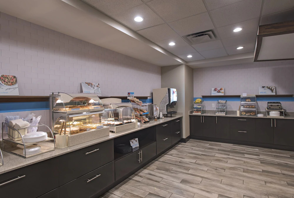 Holiday Inn Express & Suites Austin NW - Four Points