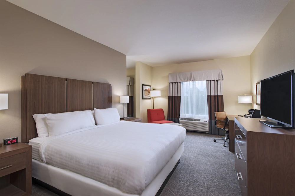 Holiday Inn Express & Suites Austin NW - Four Points