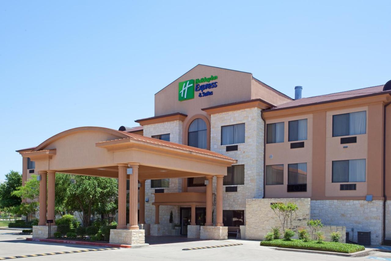 Holiday Inn Express & Suites Austin-(Nw) Hwy 620 & 183