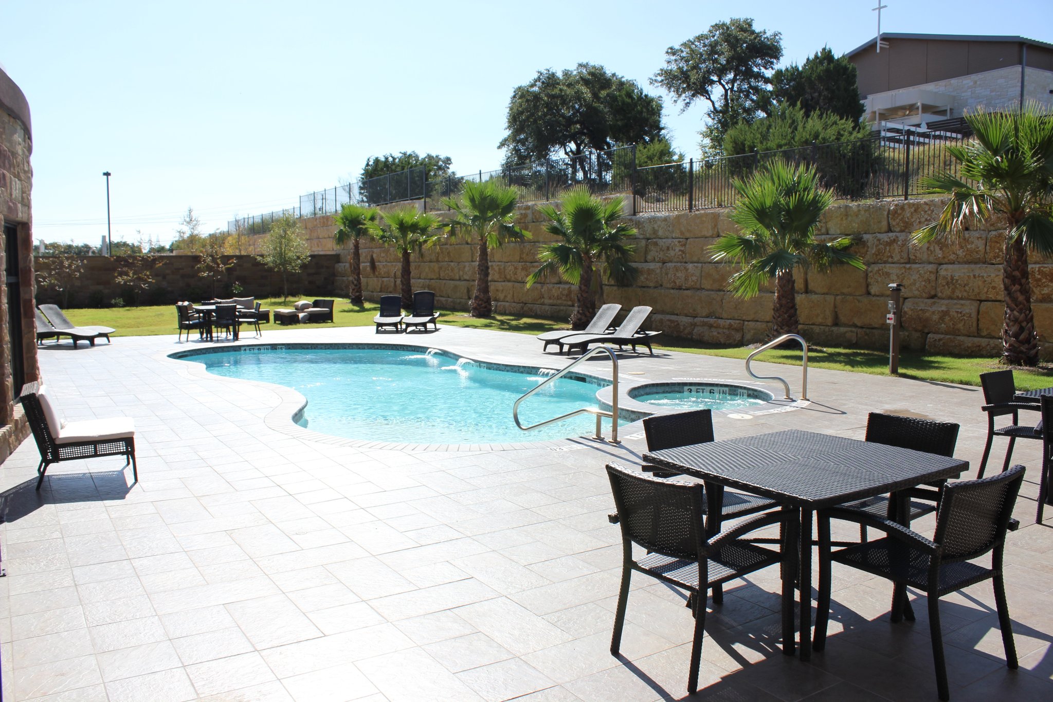 Holiday Inn Express & Suites Austin NW - Lakeway