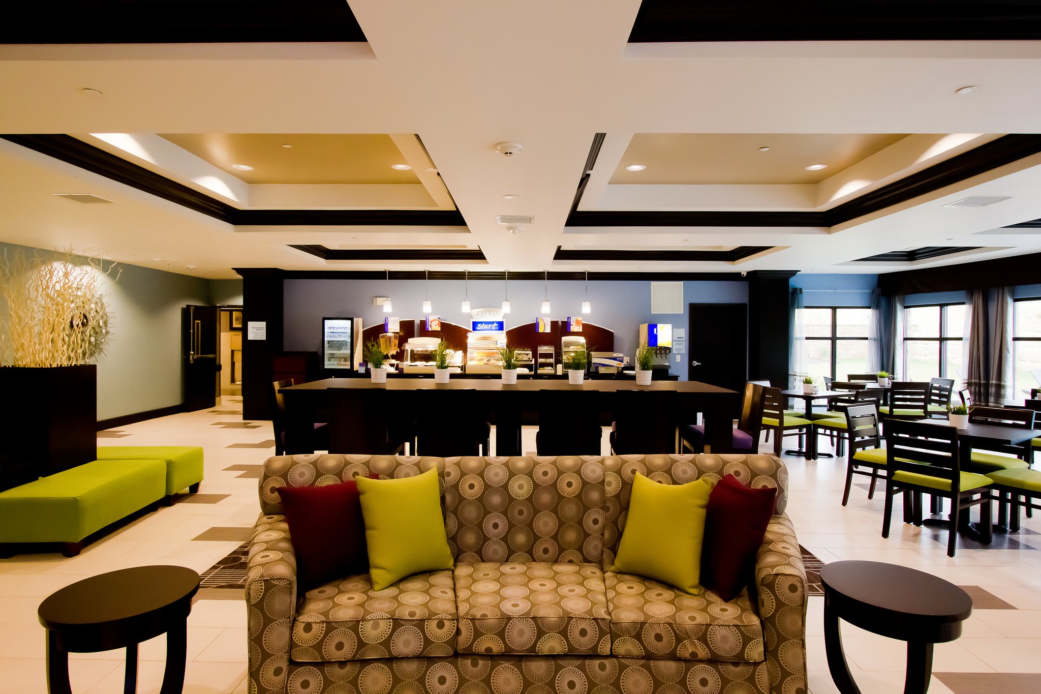 Holiday Inn Express & Suites Austin NW - Lakeway