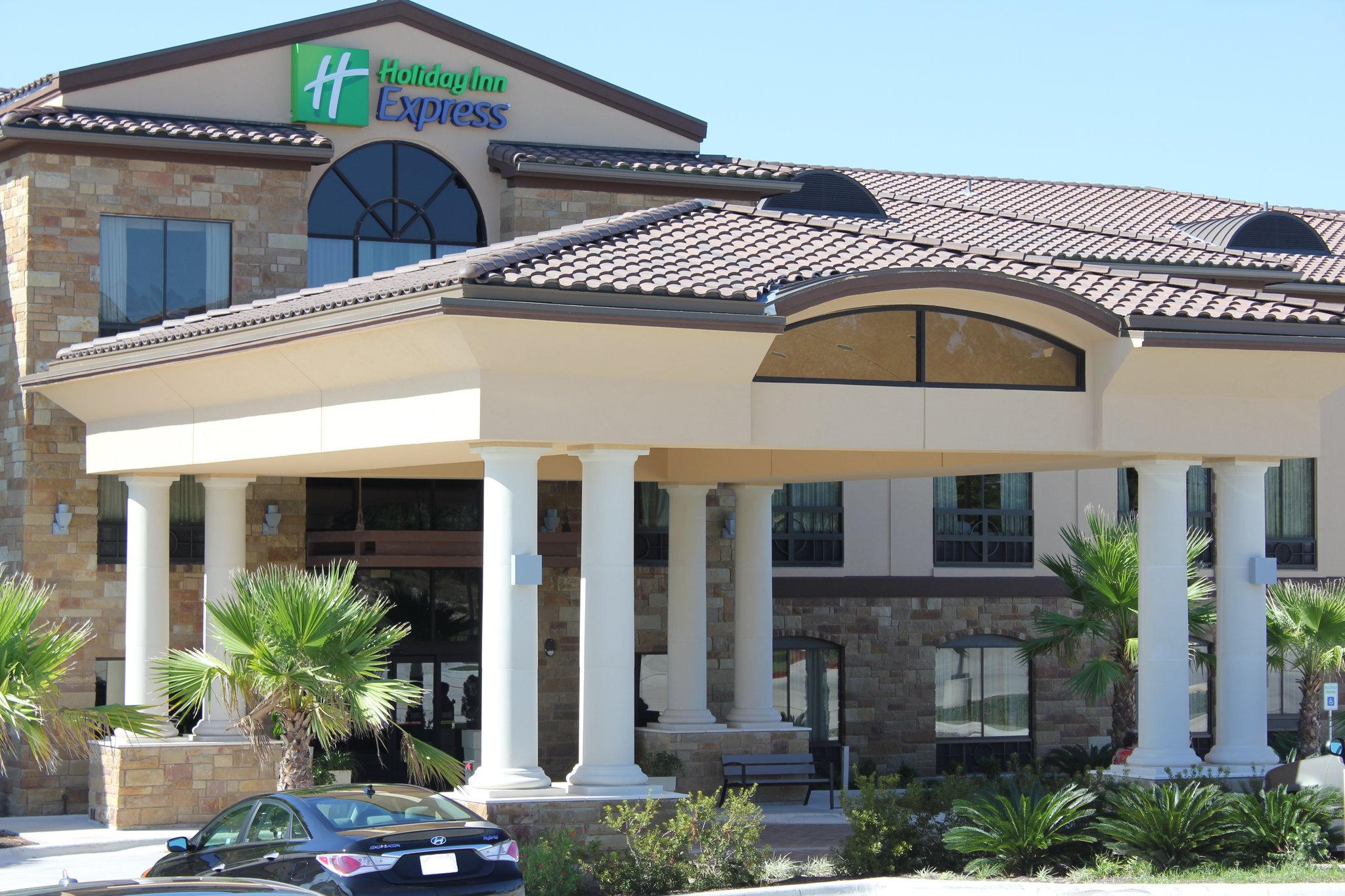 Holiday Inn Express & Suites Austin NW - Lakeway