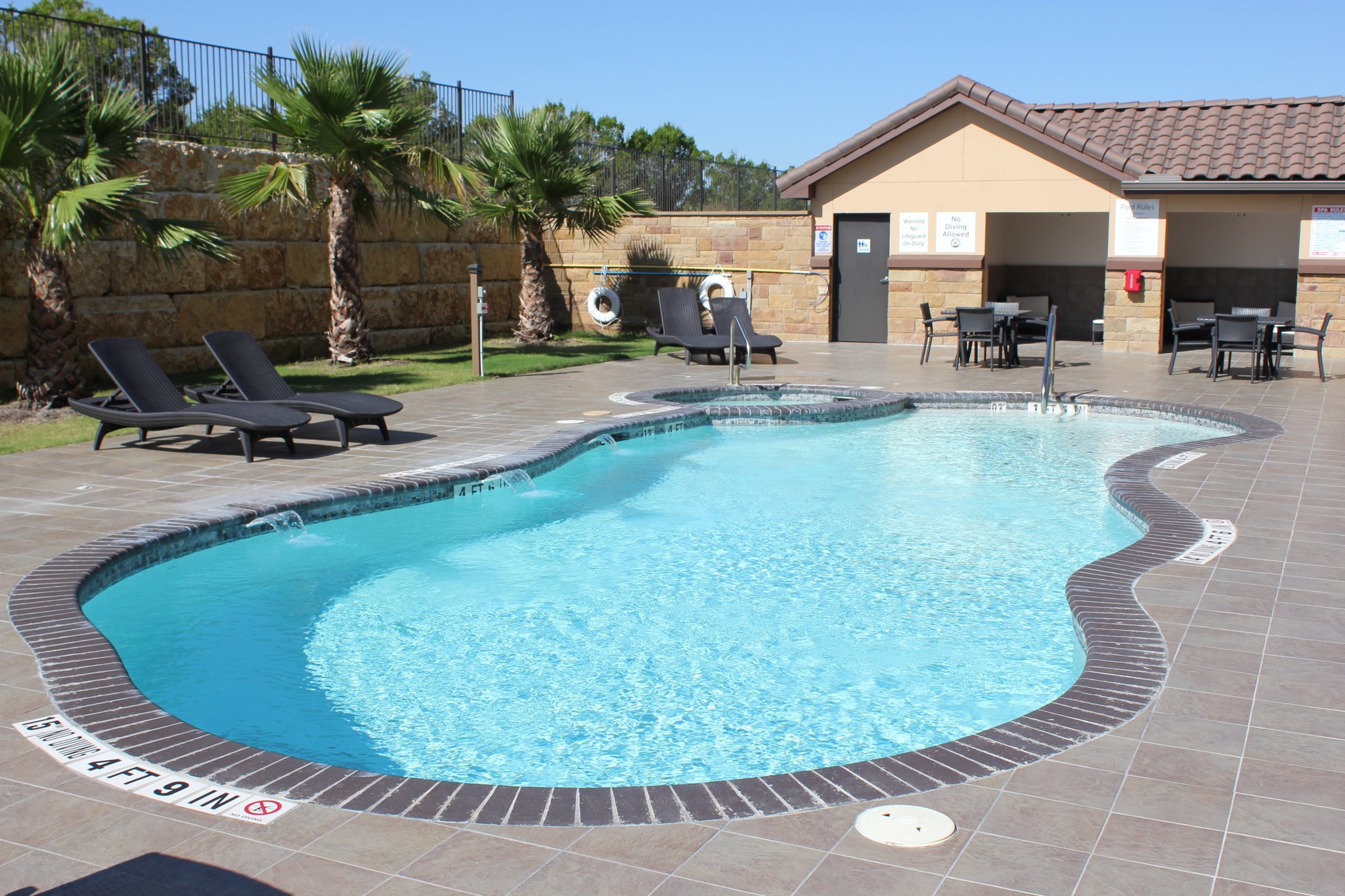 Holiday Inn Express & Suites Austin NW - Lakeway