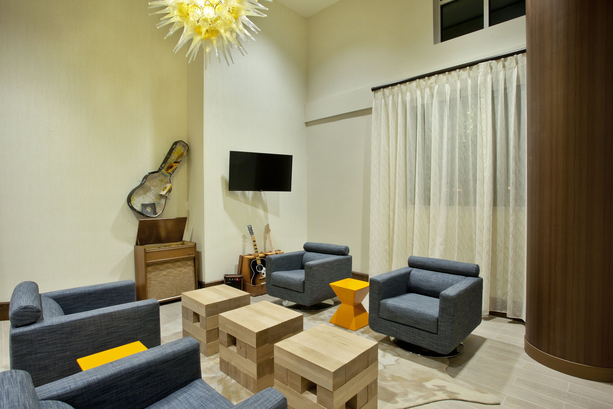 Hotel Indigo Austin Downtown - University