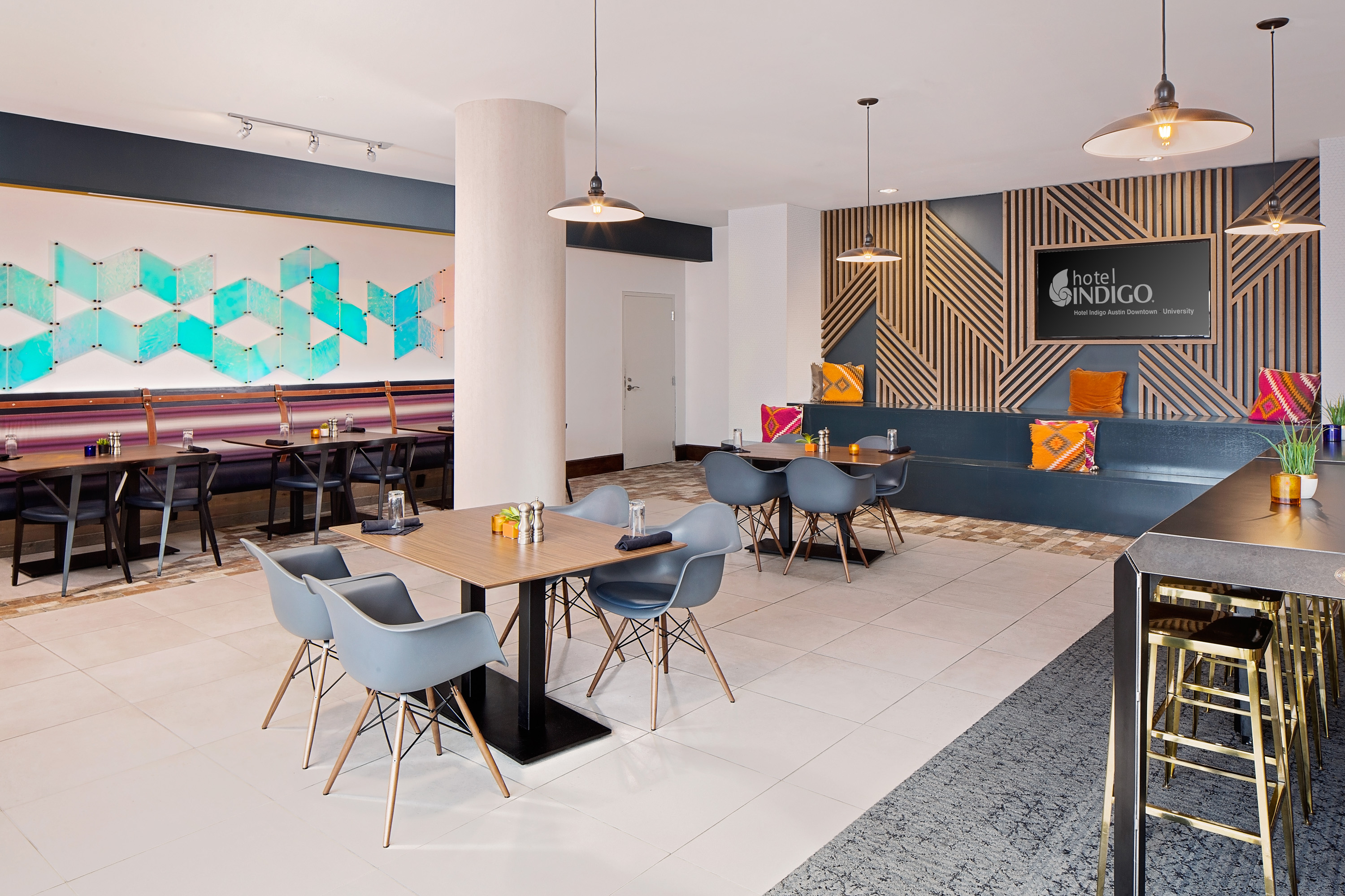 Hotel Indigo Austin Downtown - University
