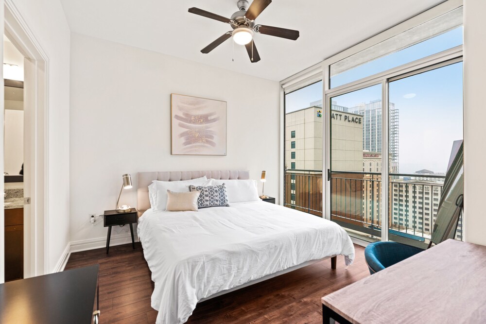 Kasa Austin Lady Bird Lake Apartments