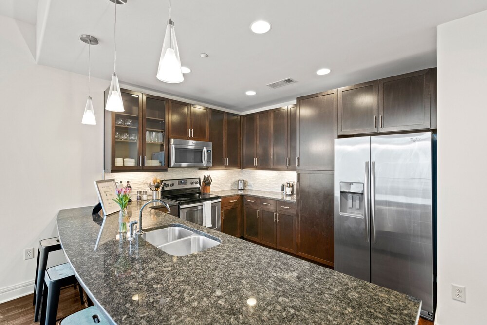 Kasa Austin Lady Bird Lake Apartments
