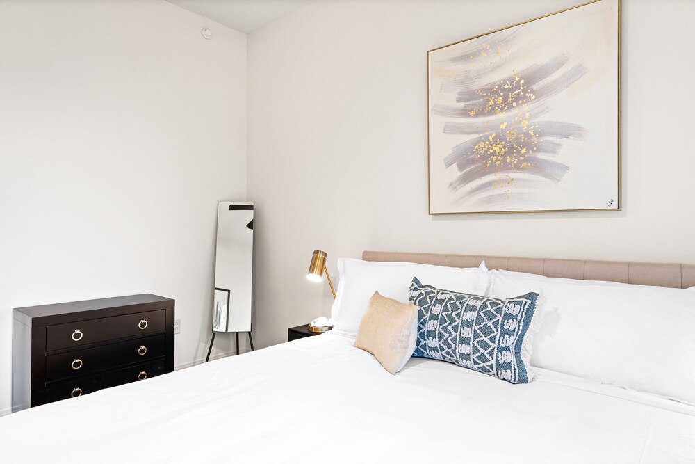 Kasa Austin Lady Bird Lake Apartments