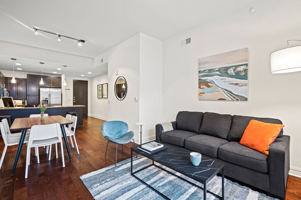 Kasa Austin Lady Bird Lake Apartments