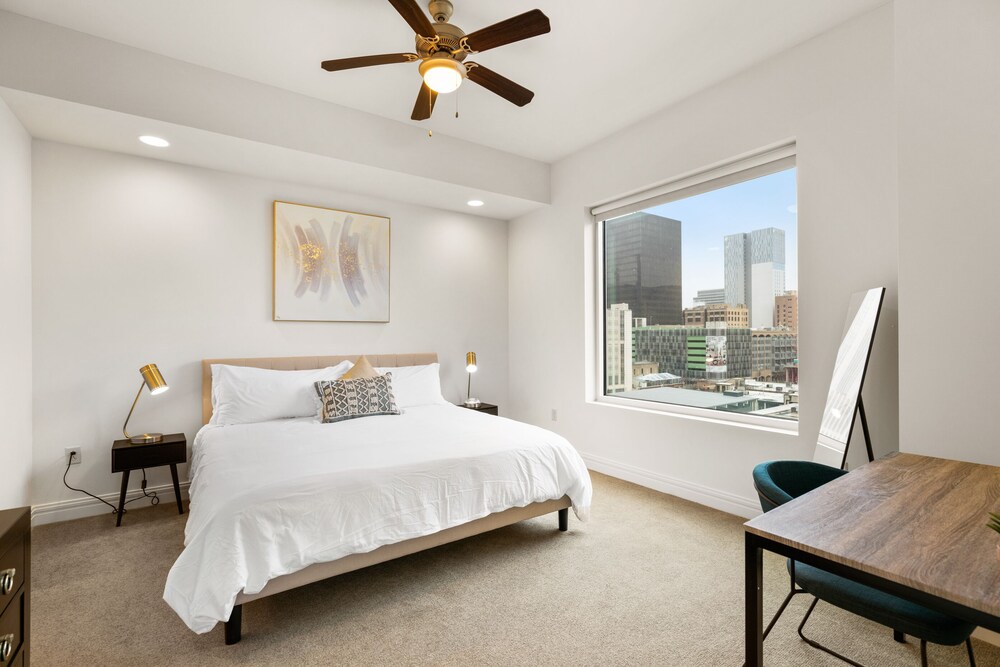 Kasa Austin Lady Bird Lake Apartments