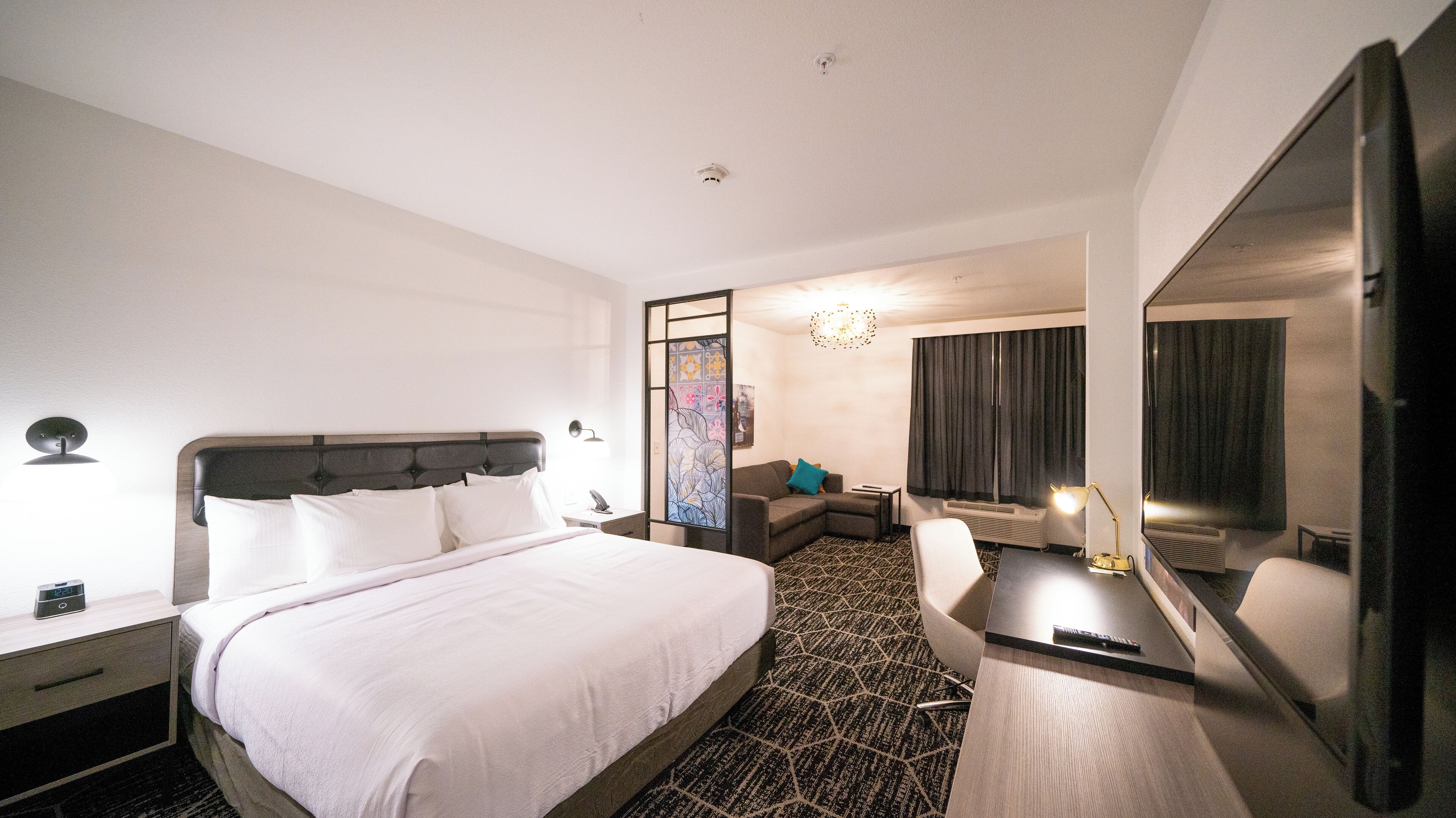 La Quinta Inn & Suites by Wyndham Austin Parmer/Tech Ridge