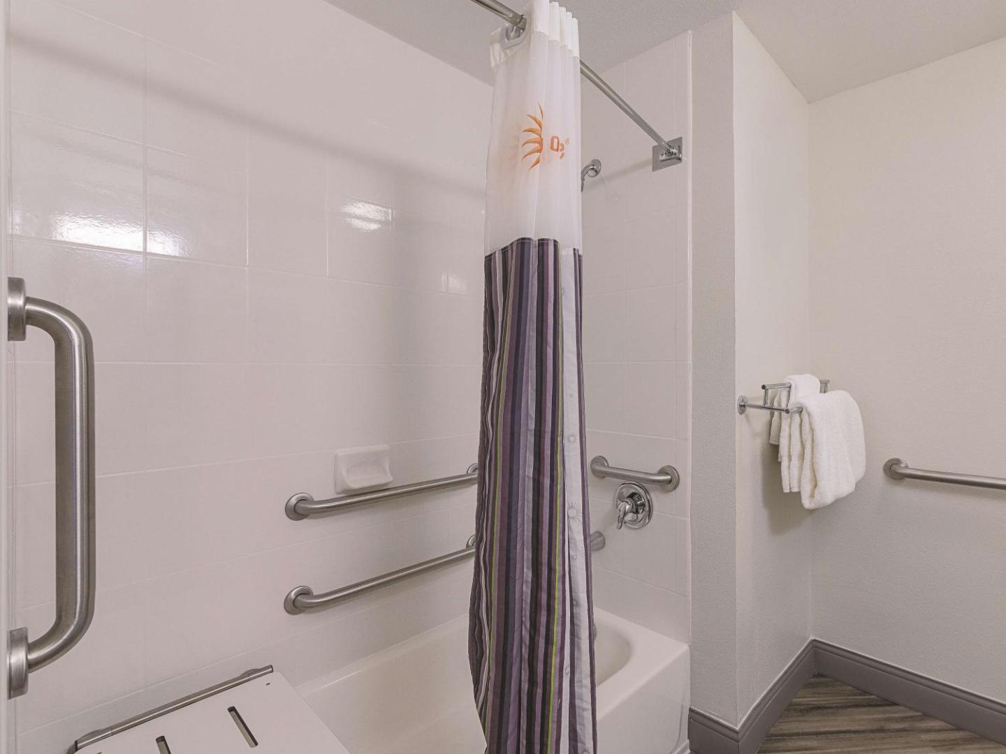 La Quinta Inn & Suites by Wyndham Austin Round Rock