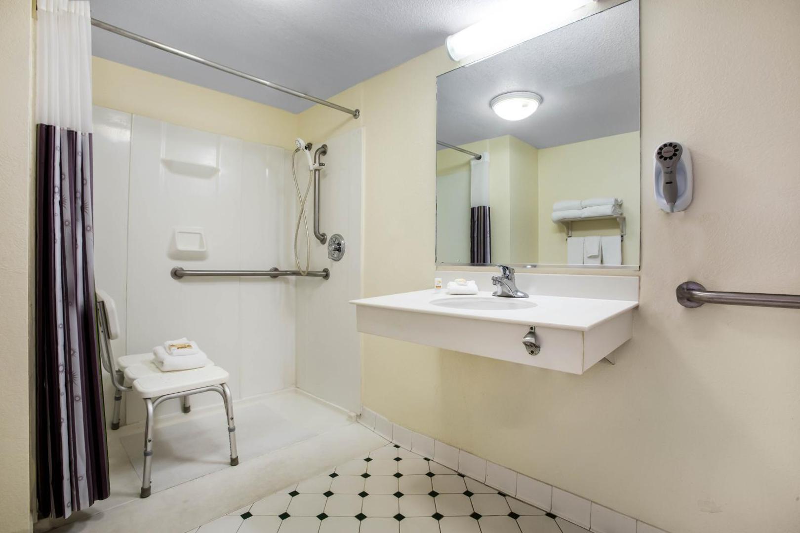 La Quinta Inn by Wyndham Austin Oltorf