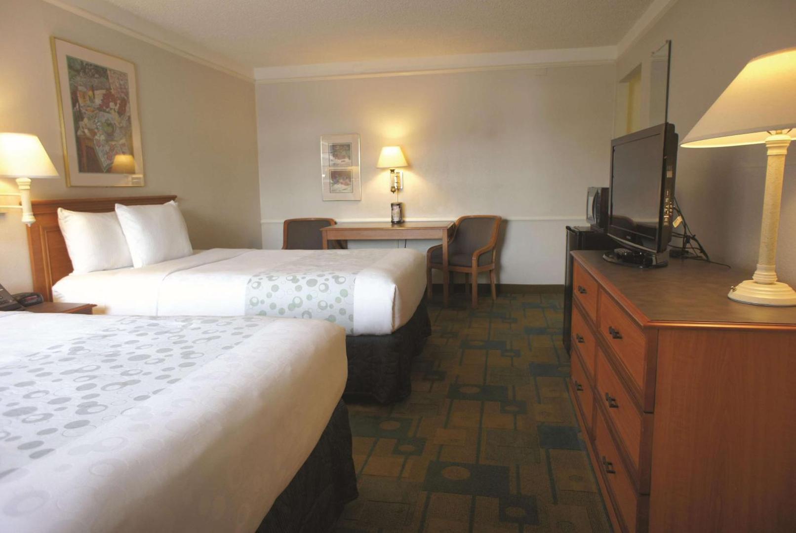 Baymont by Wyndham Austin University Area
