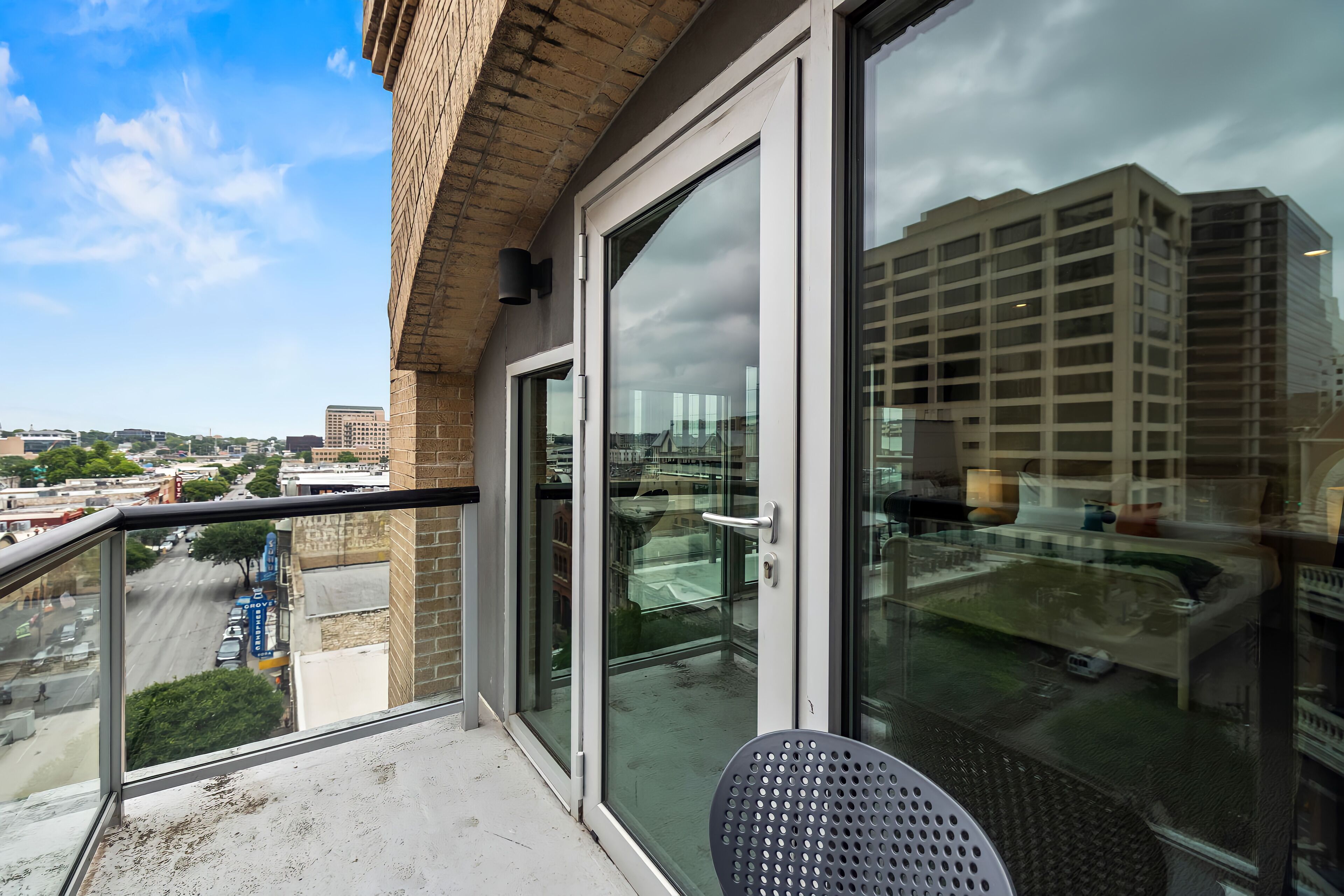 Littlefield Lofts, Hosted by Placemakr