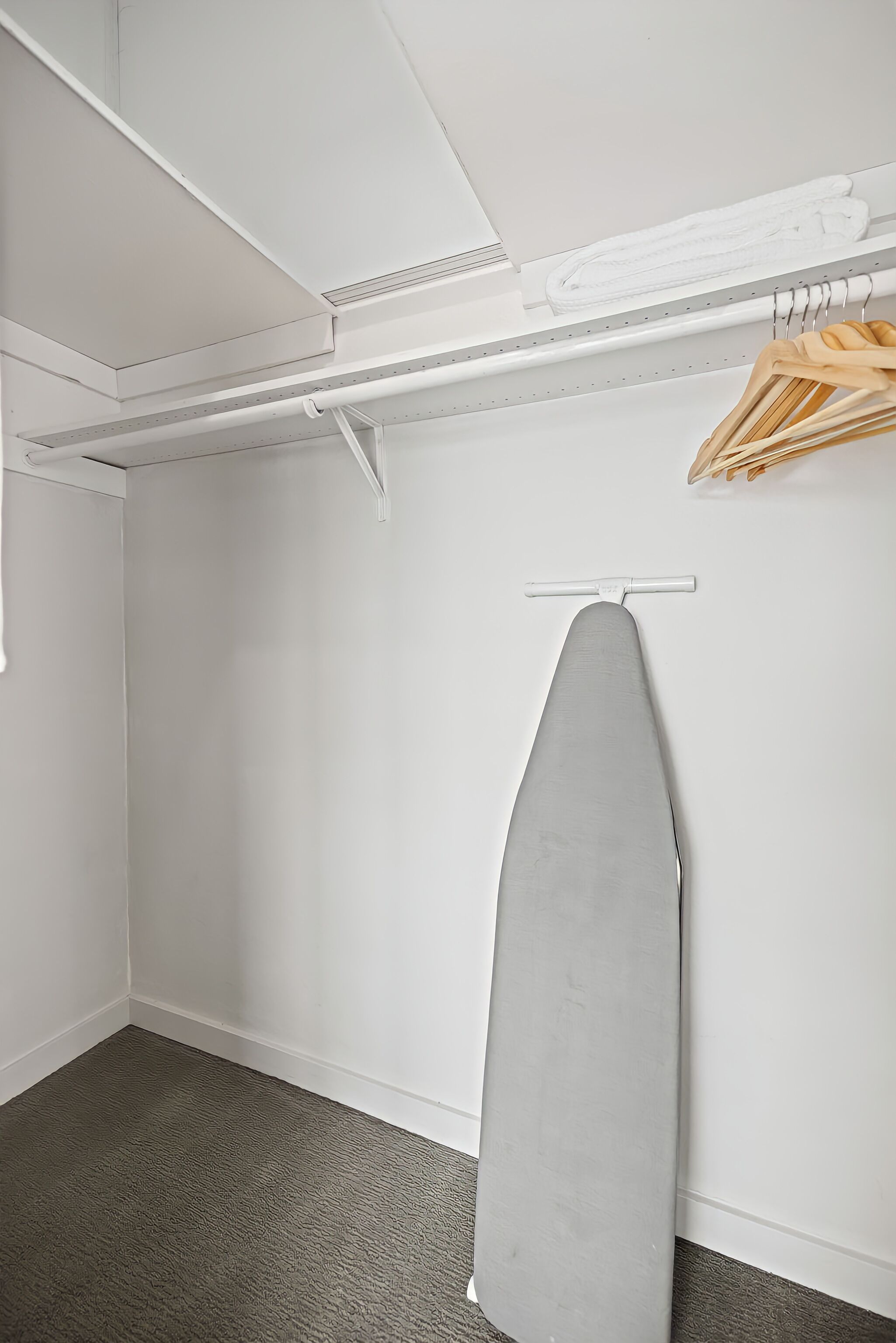 Littlefield Lofts, Hosted by Placemakr