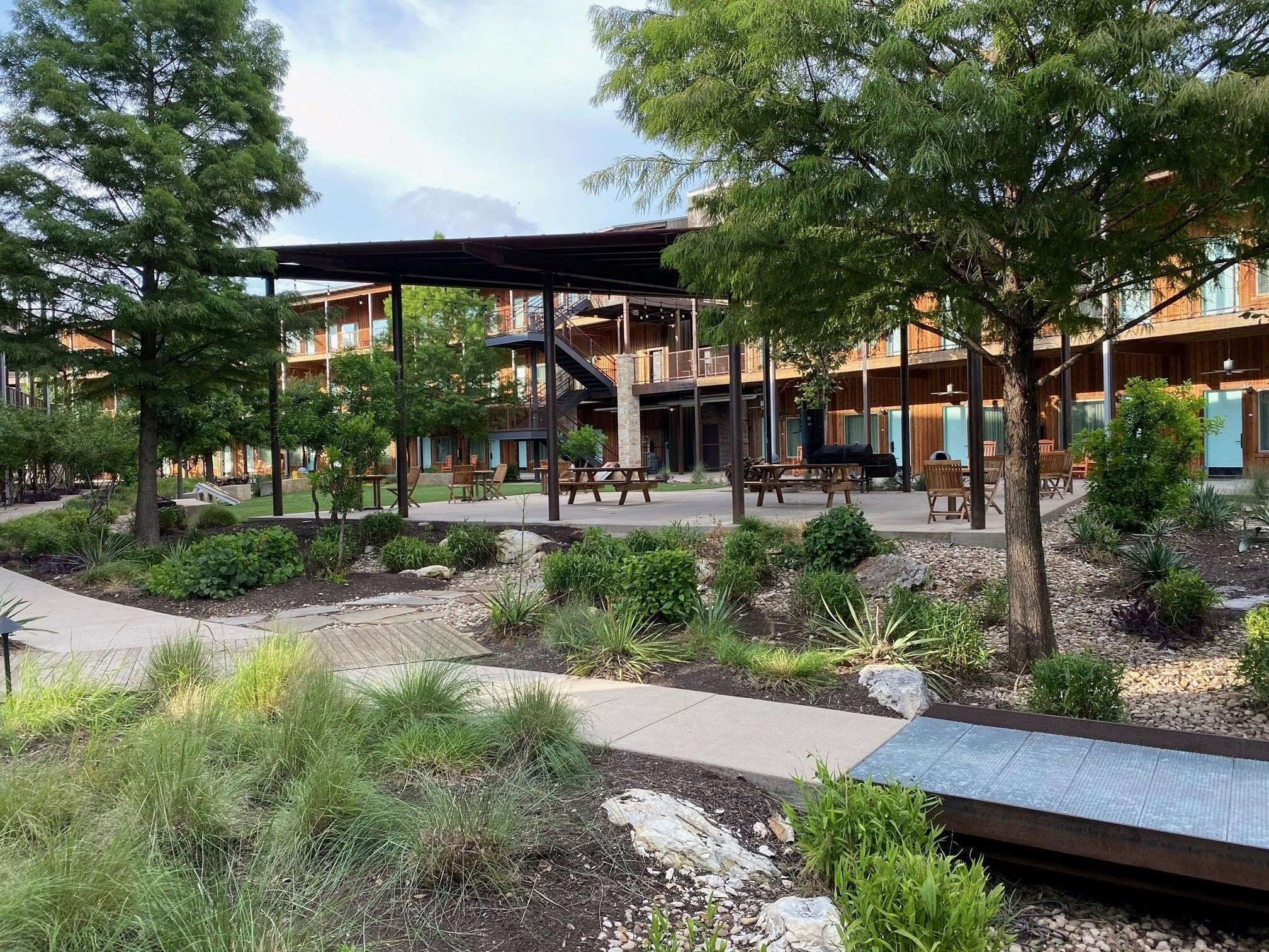 Lone Star Court