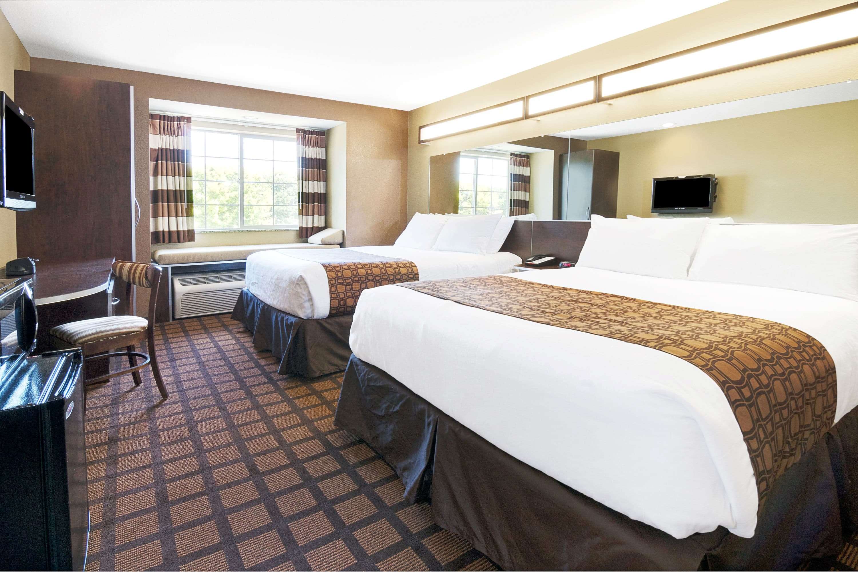 Microtel Inn and Suites by Wyndham Austin Airport