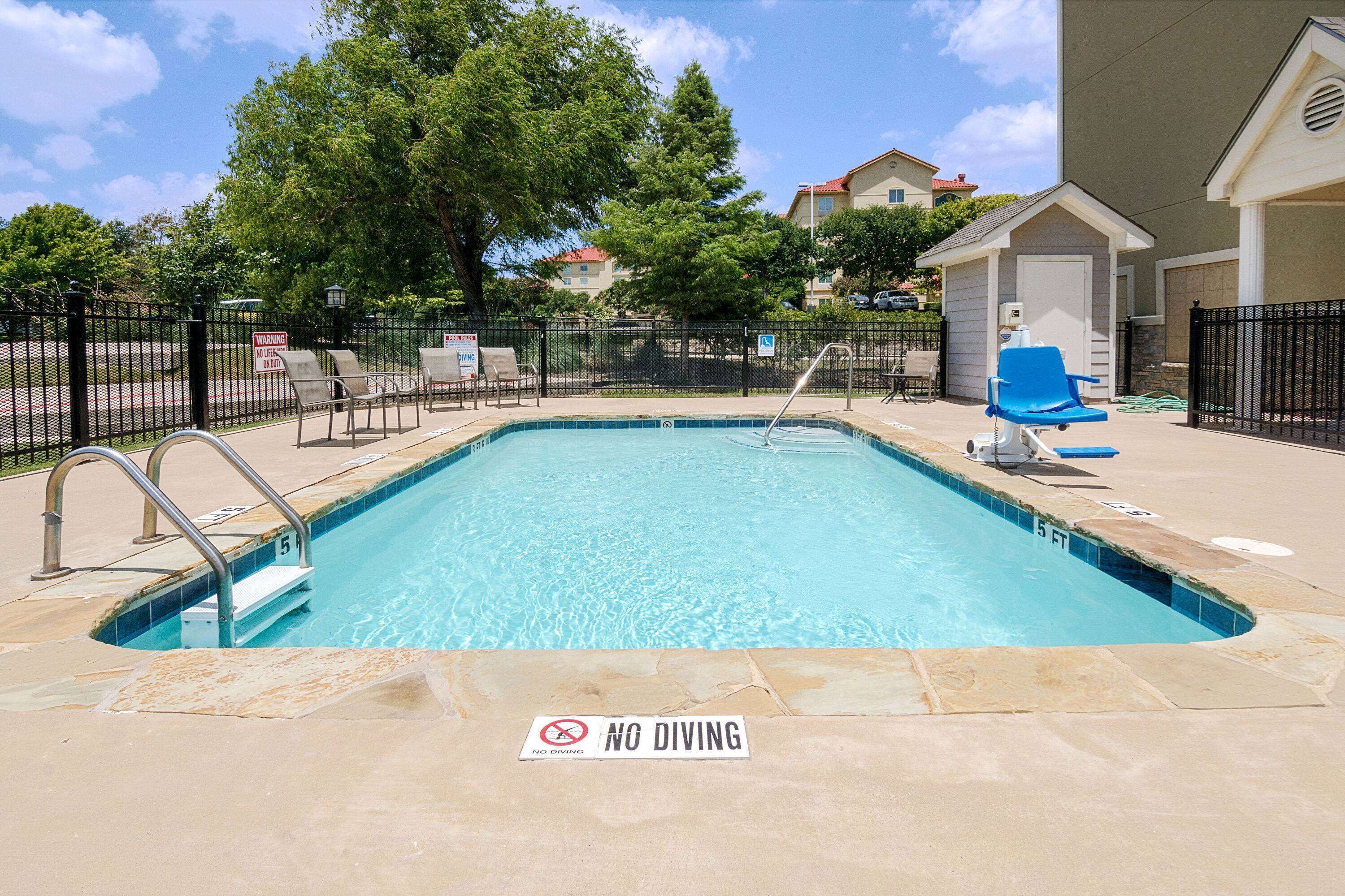 Microtel Inn and Suites by Wyndham Austin Airport