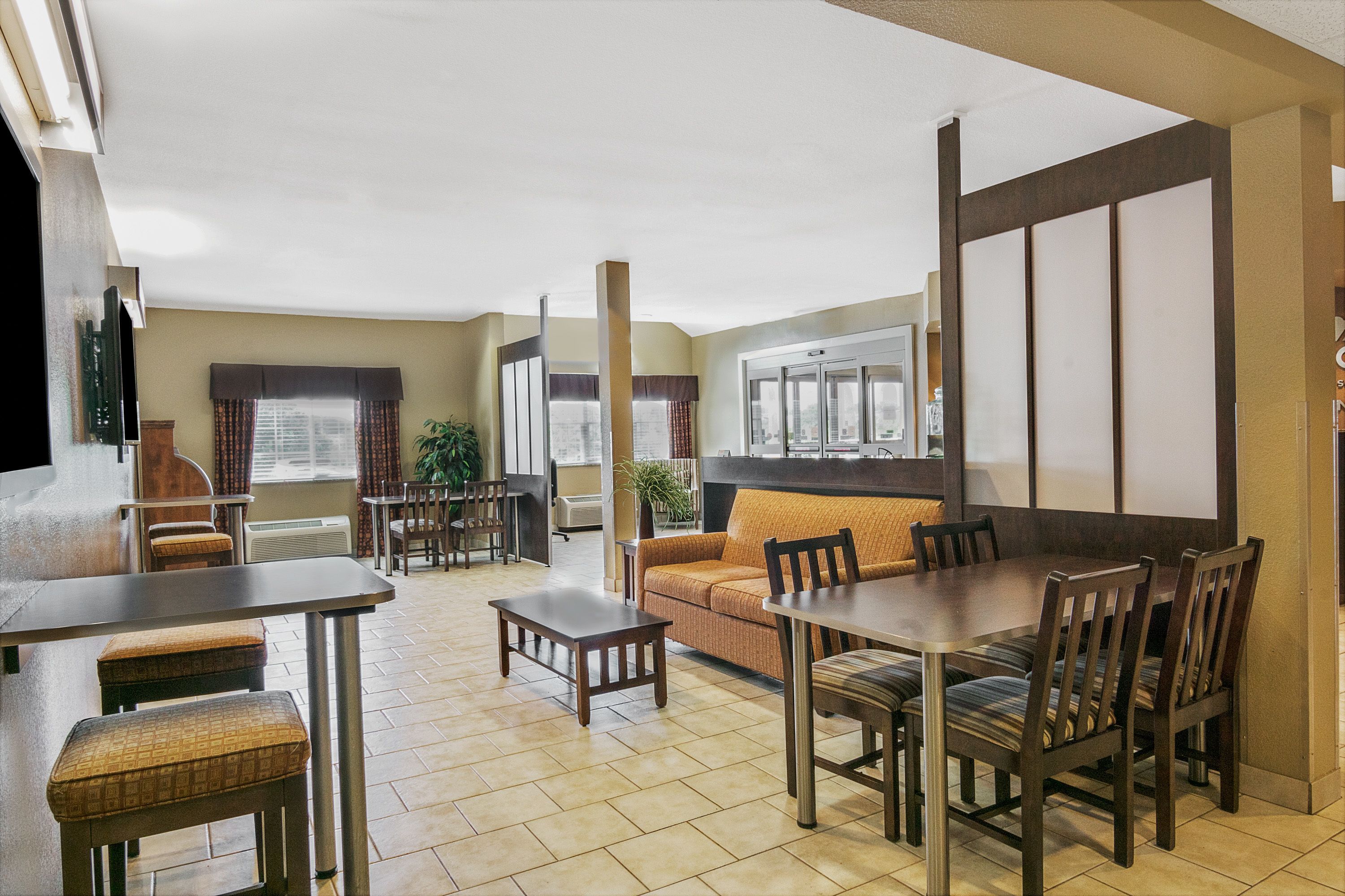 Microtel Inn and Suites by Wyndham Austin Airport