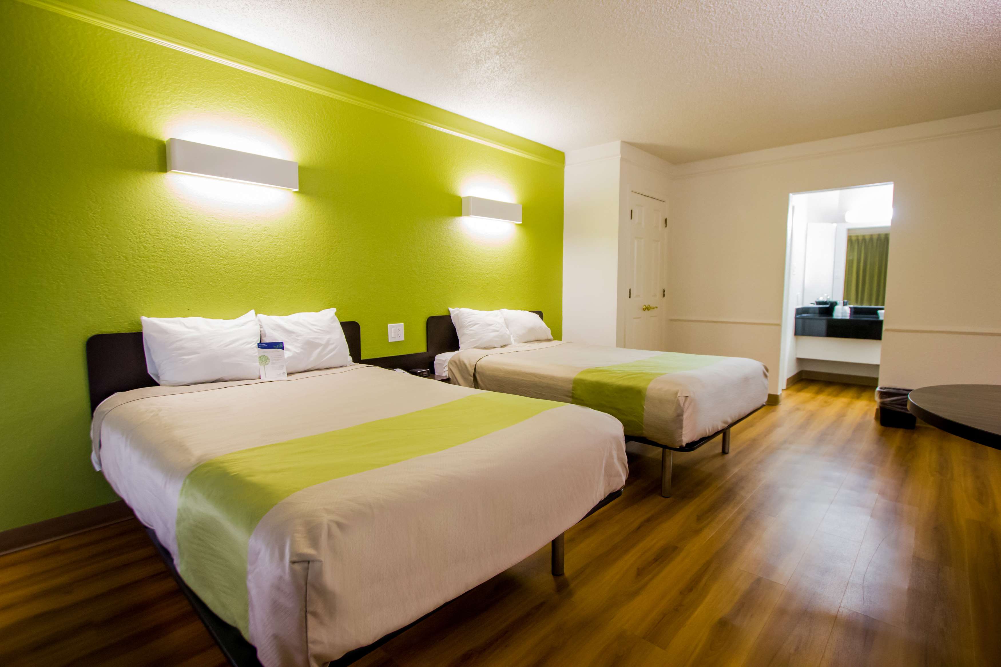 Motel 6 Austin - Midtown