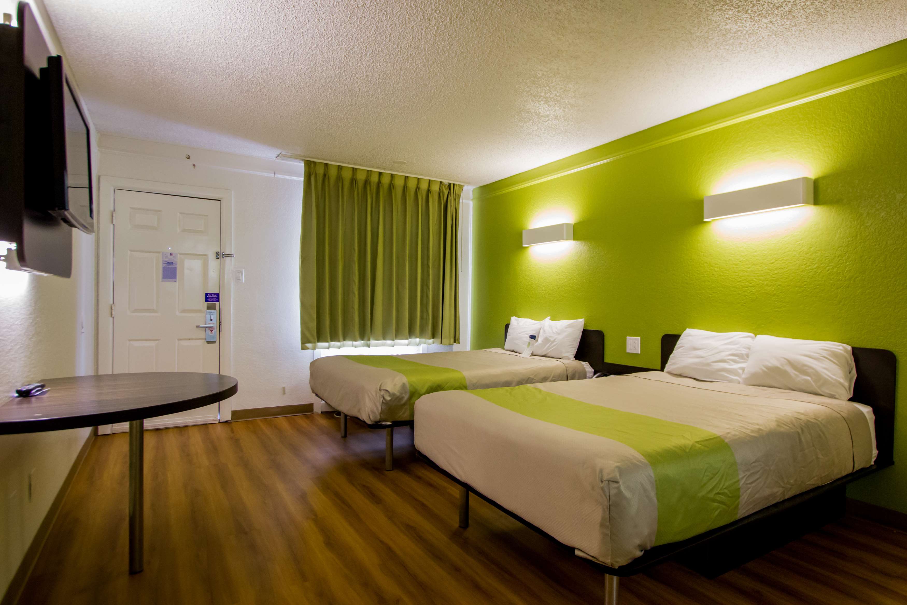 Motel 6 Austin - Midtown
