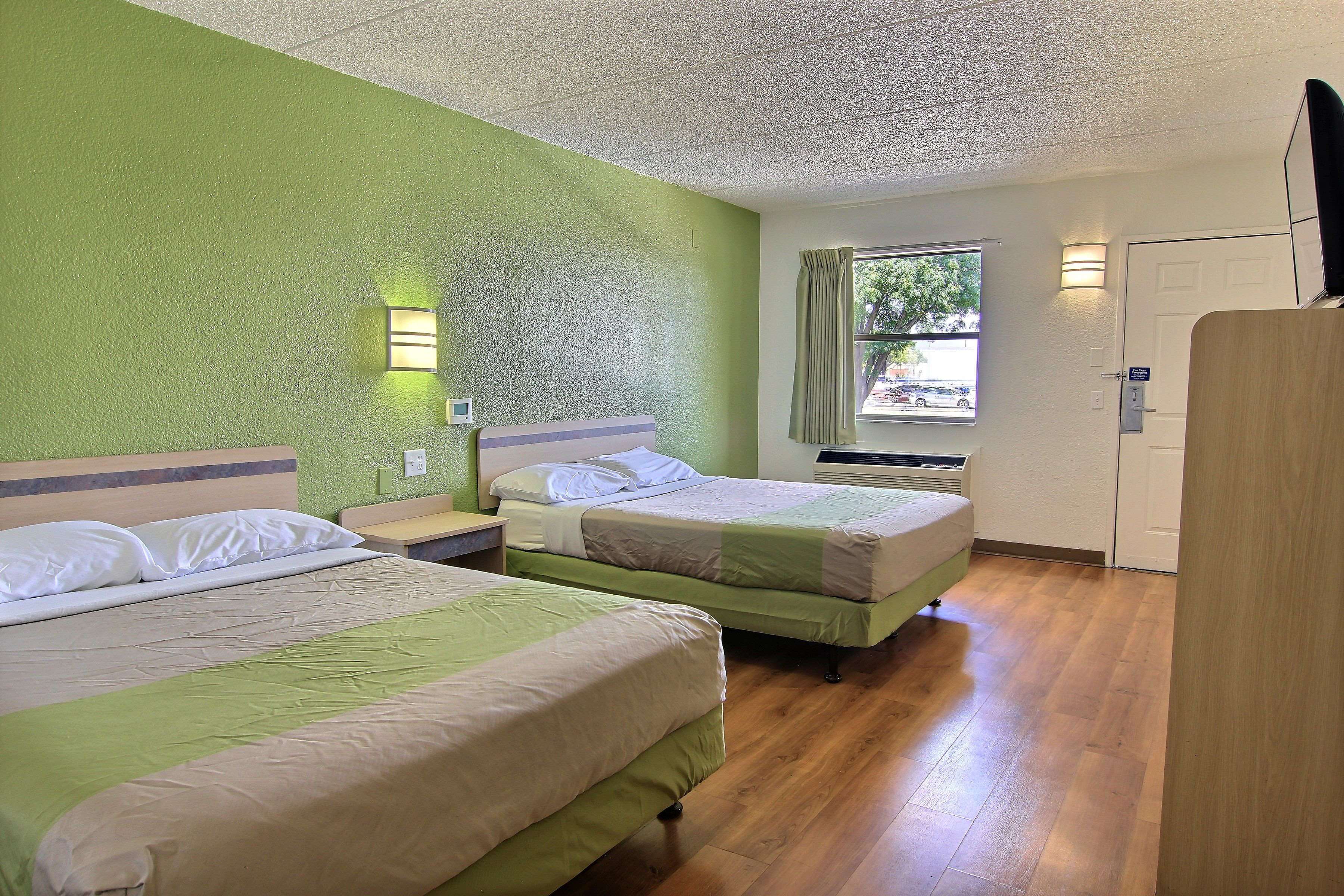 Motel 6 Austin Central - South/Univ. of TX