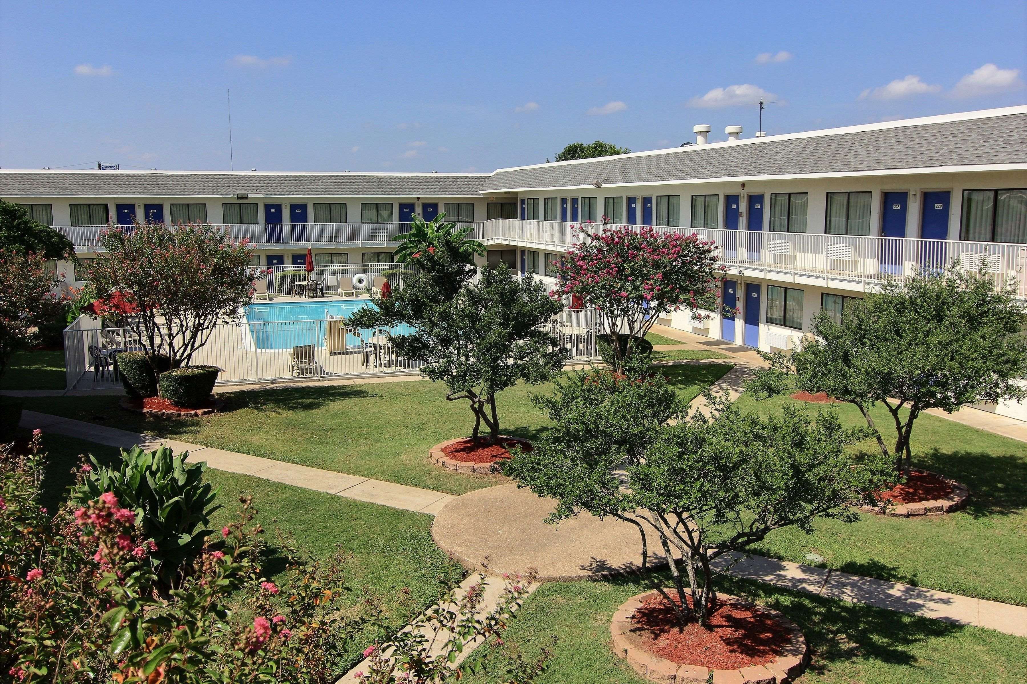 Motel 6 Austin North