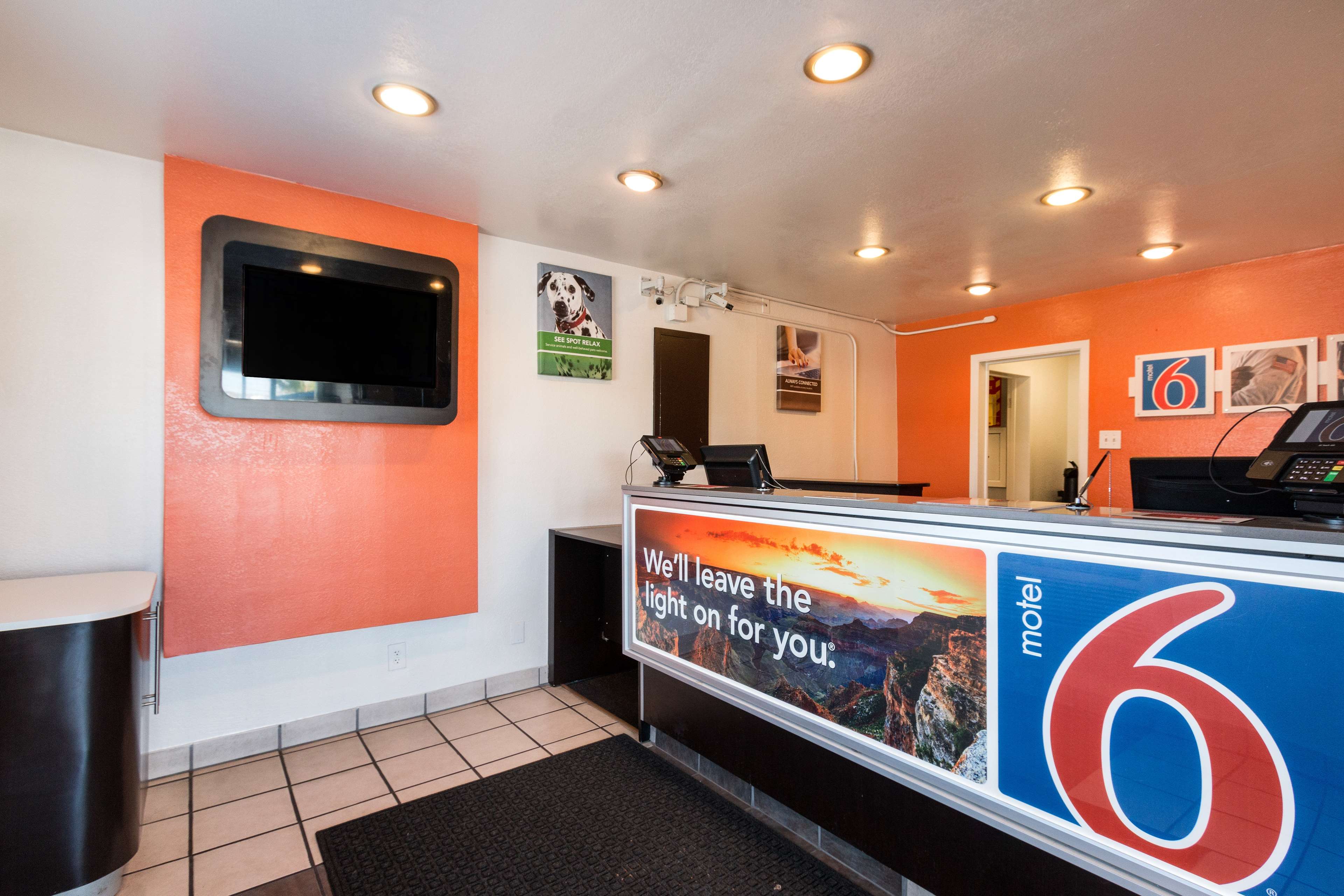 Motel 6 Austin South - Airport