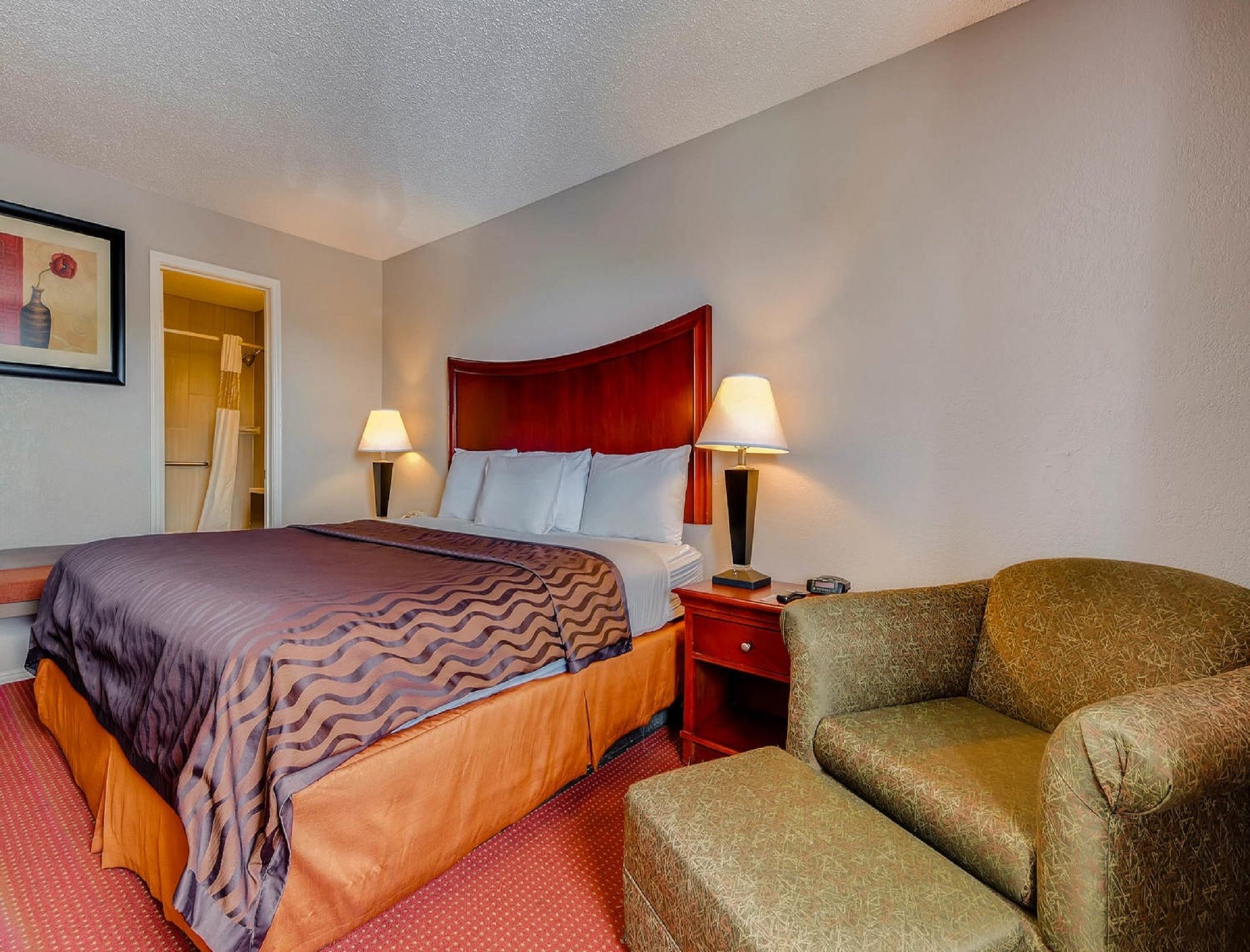 Orangewood Inn & Suites
