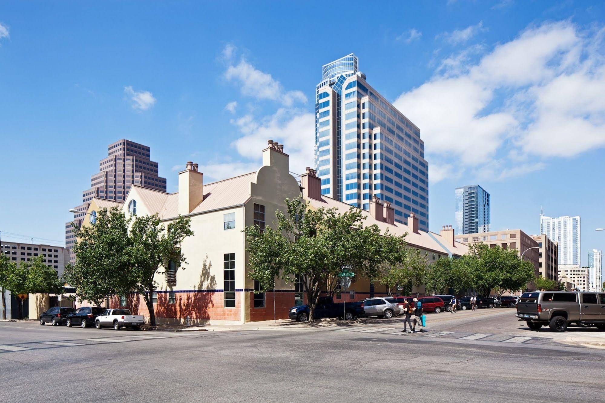 Penthouses At The Railyards
