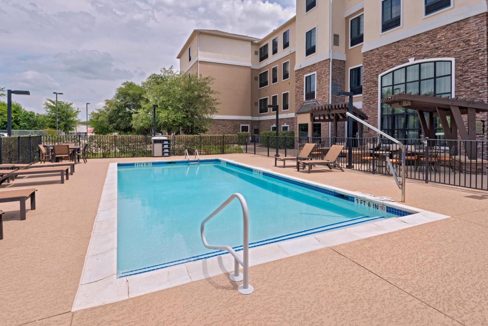 Staybridge Suites Austin Northwest