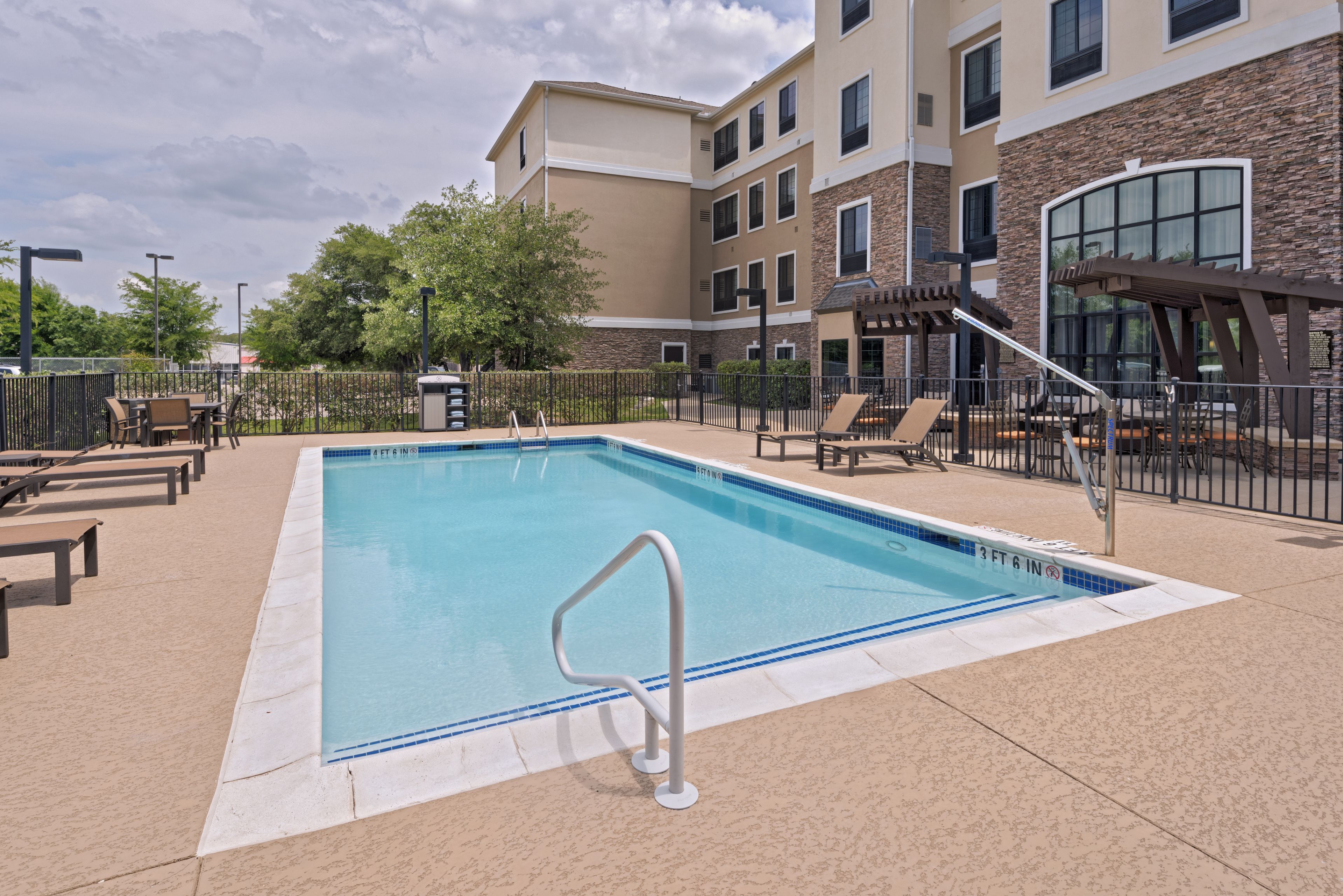 Staybridge Suites Austin Northwest
