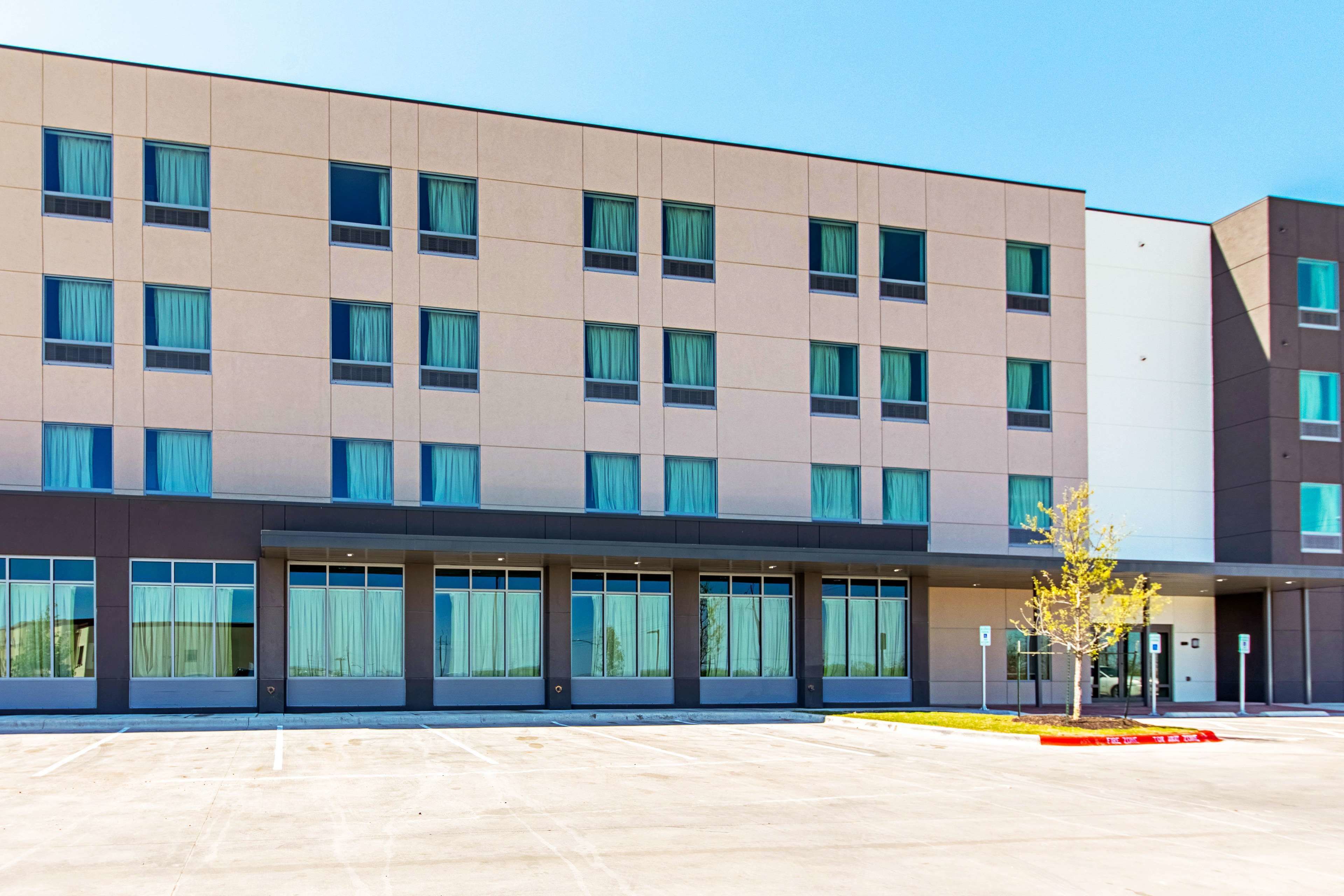 Studio 6 Austin Airport