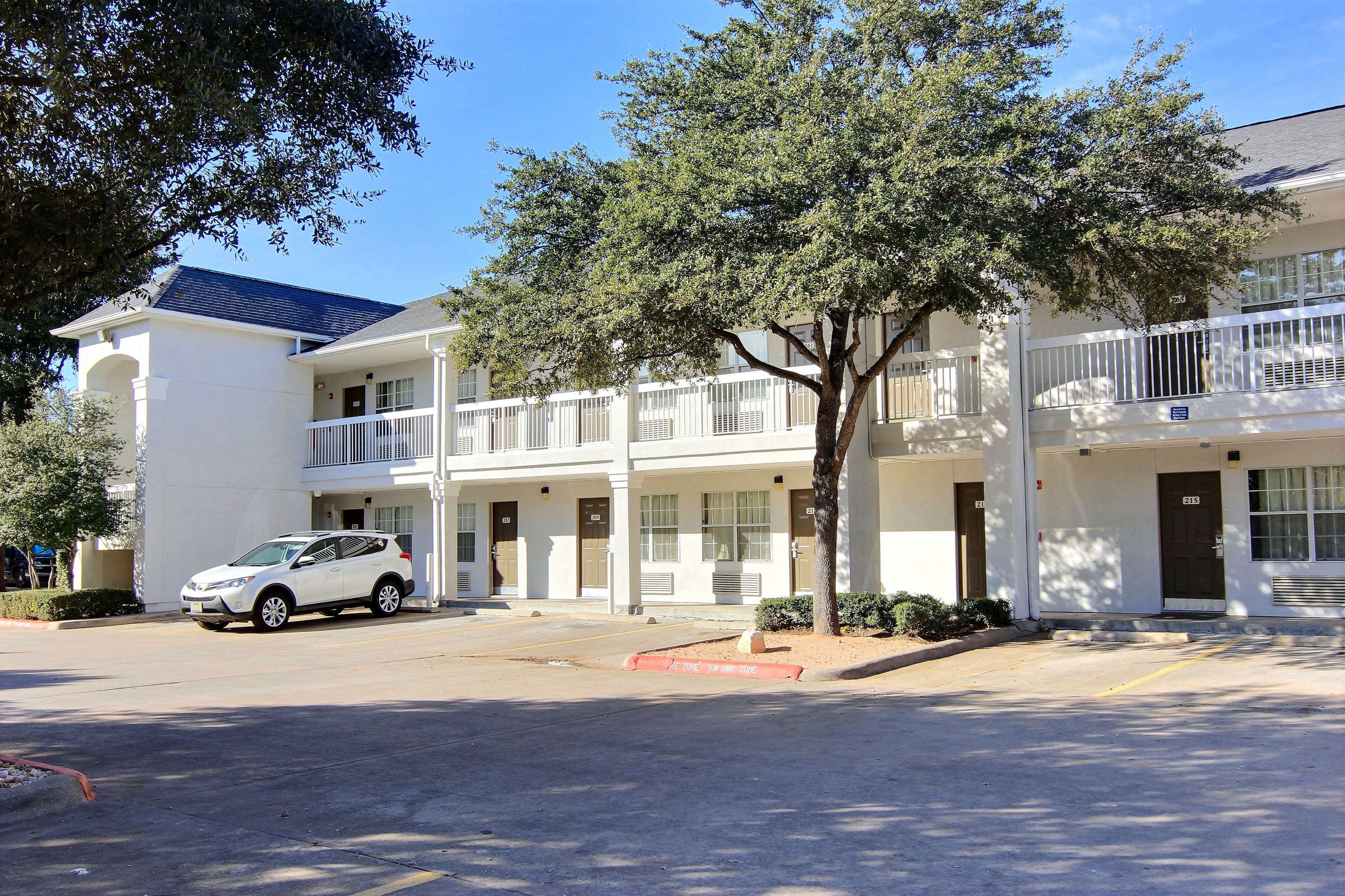 Studio 6 Austin Midtown