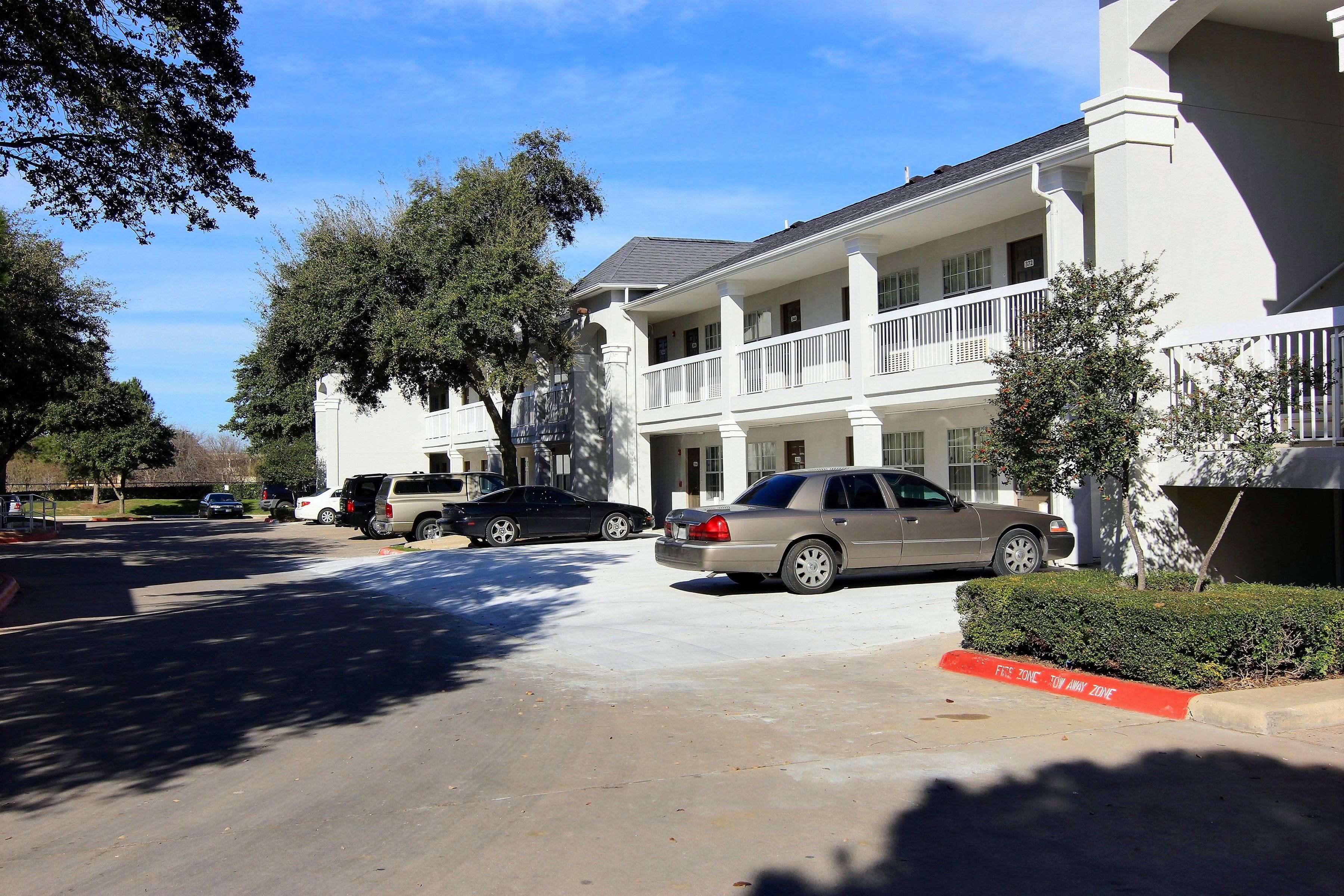 Studio 6 Austin Midtown