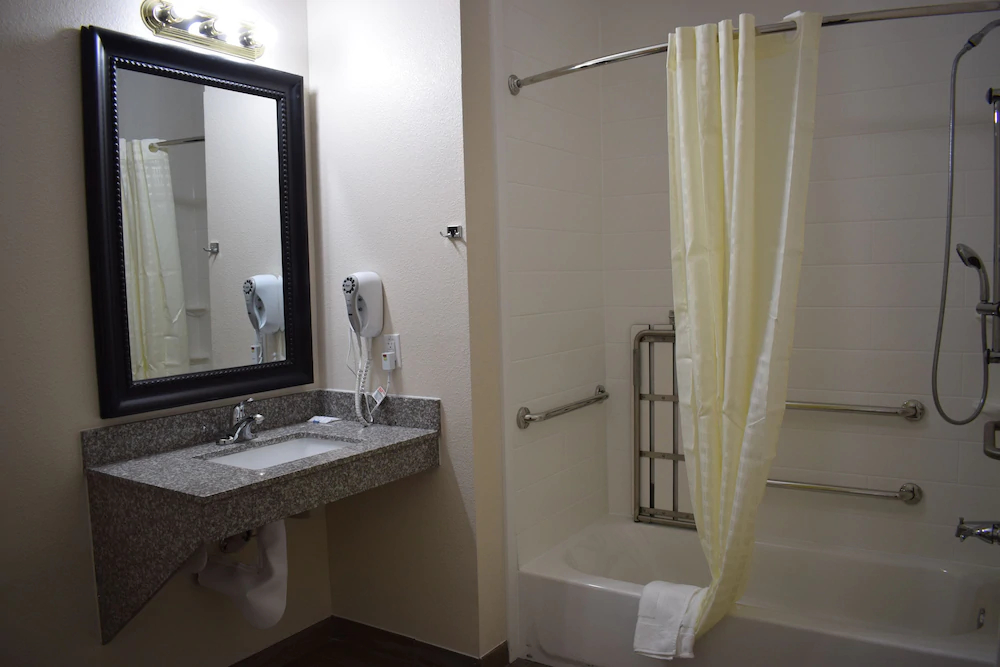 Texas Bungalows Hotel & Suites