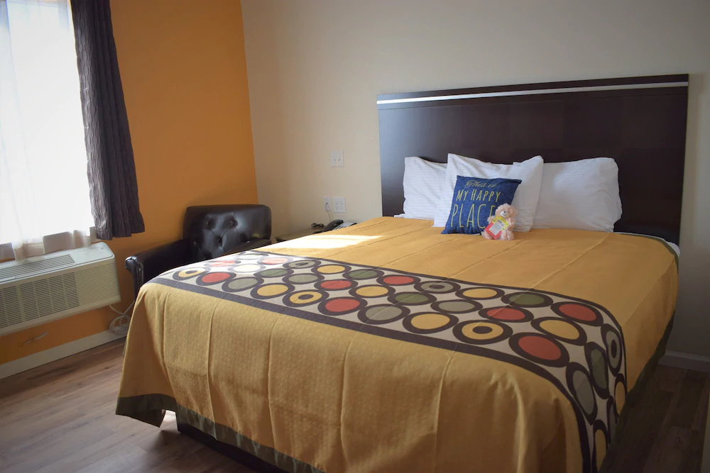 Texas Bungalows Hotel & Suites