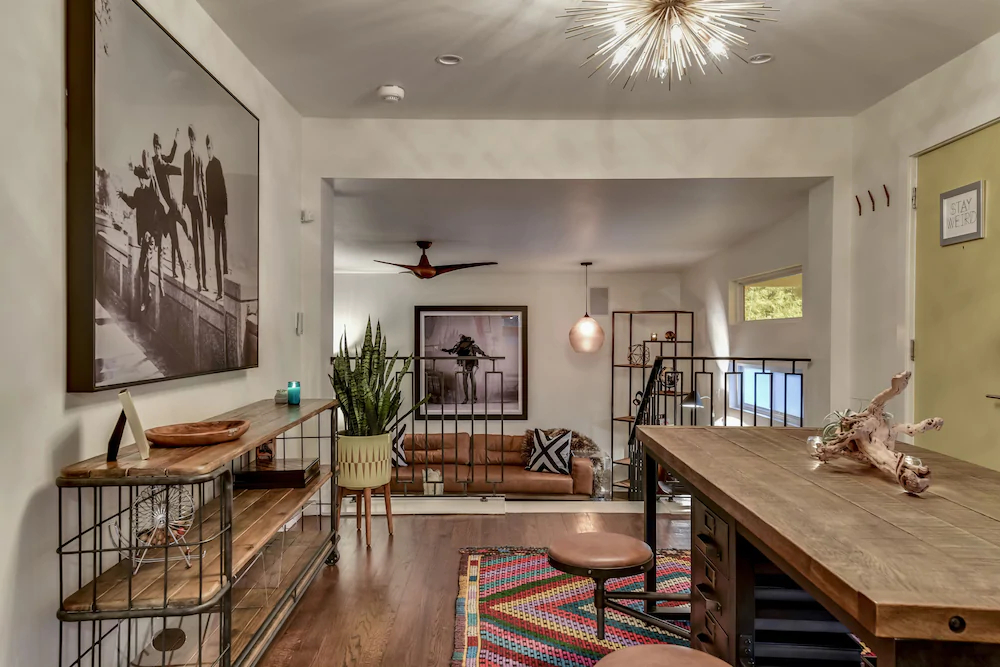 The Eastside Lodge Austin