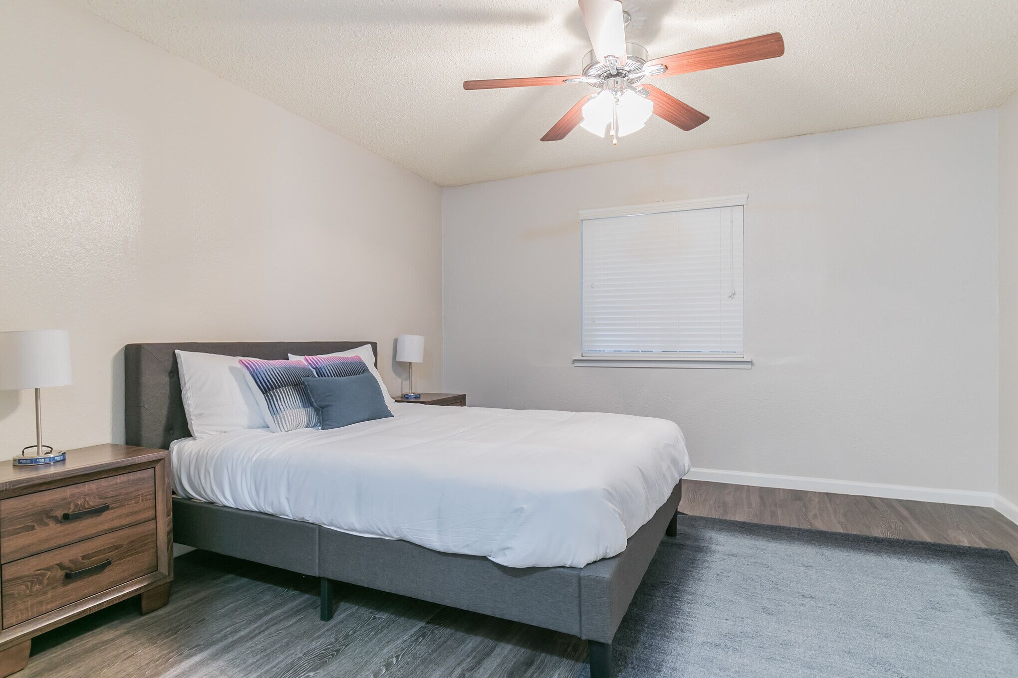 The Economy Suites of East Austin