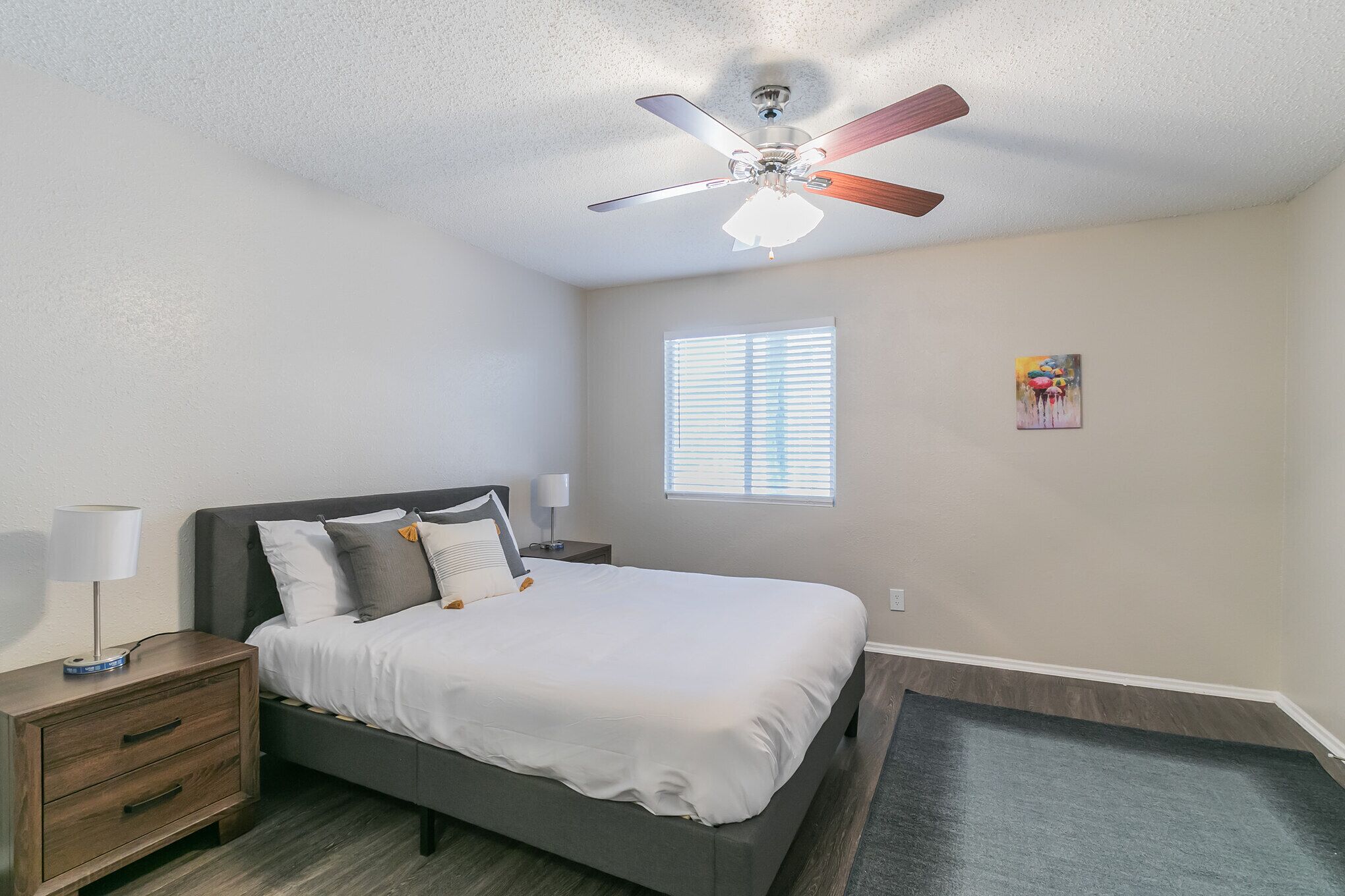 The Economy Suites of East Austin