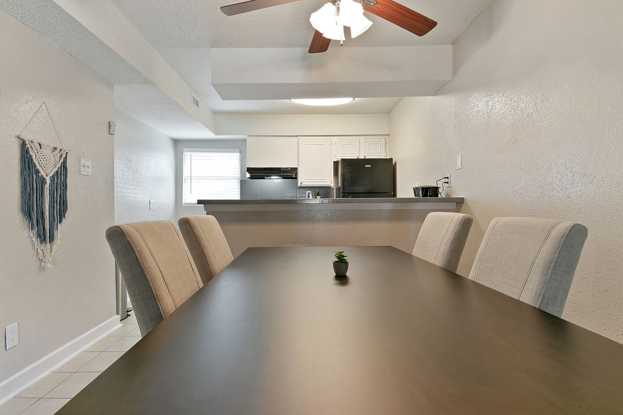 The Economy Suites of East Austin