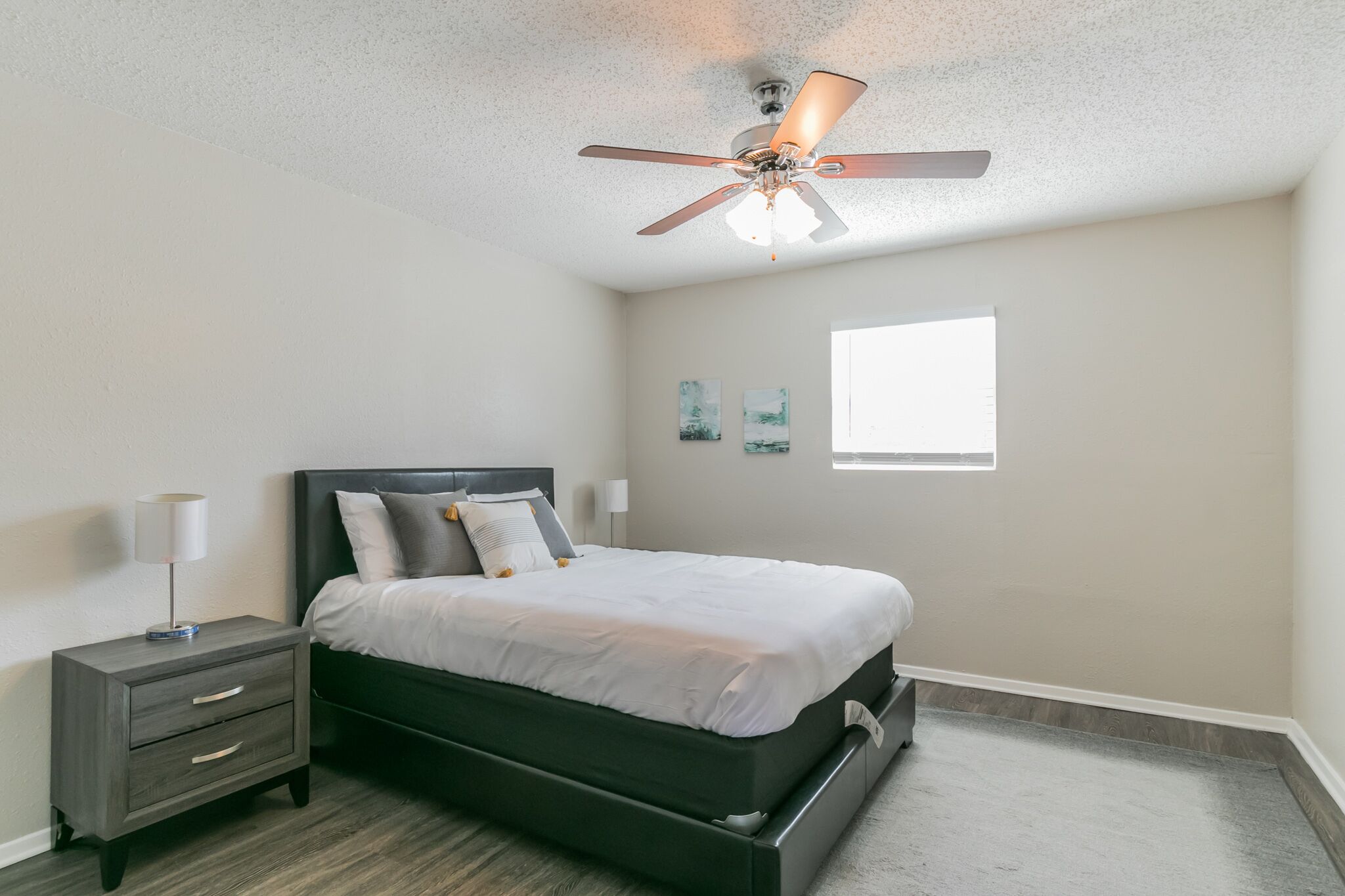 The Economy Suites of East Austin